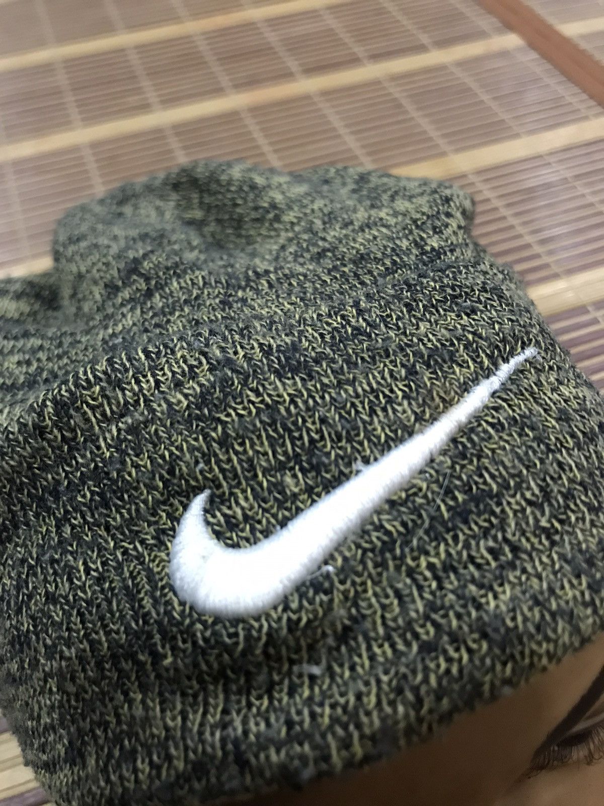 Nike Vintage Nike Swoosh embroidery logo Beanie Hat Size ONE SIZE - 2 Thumbnail