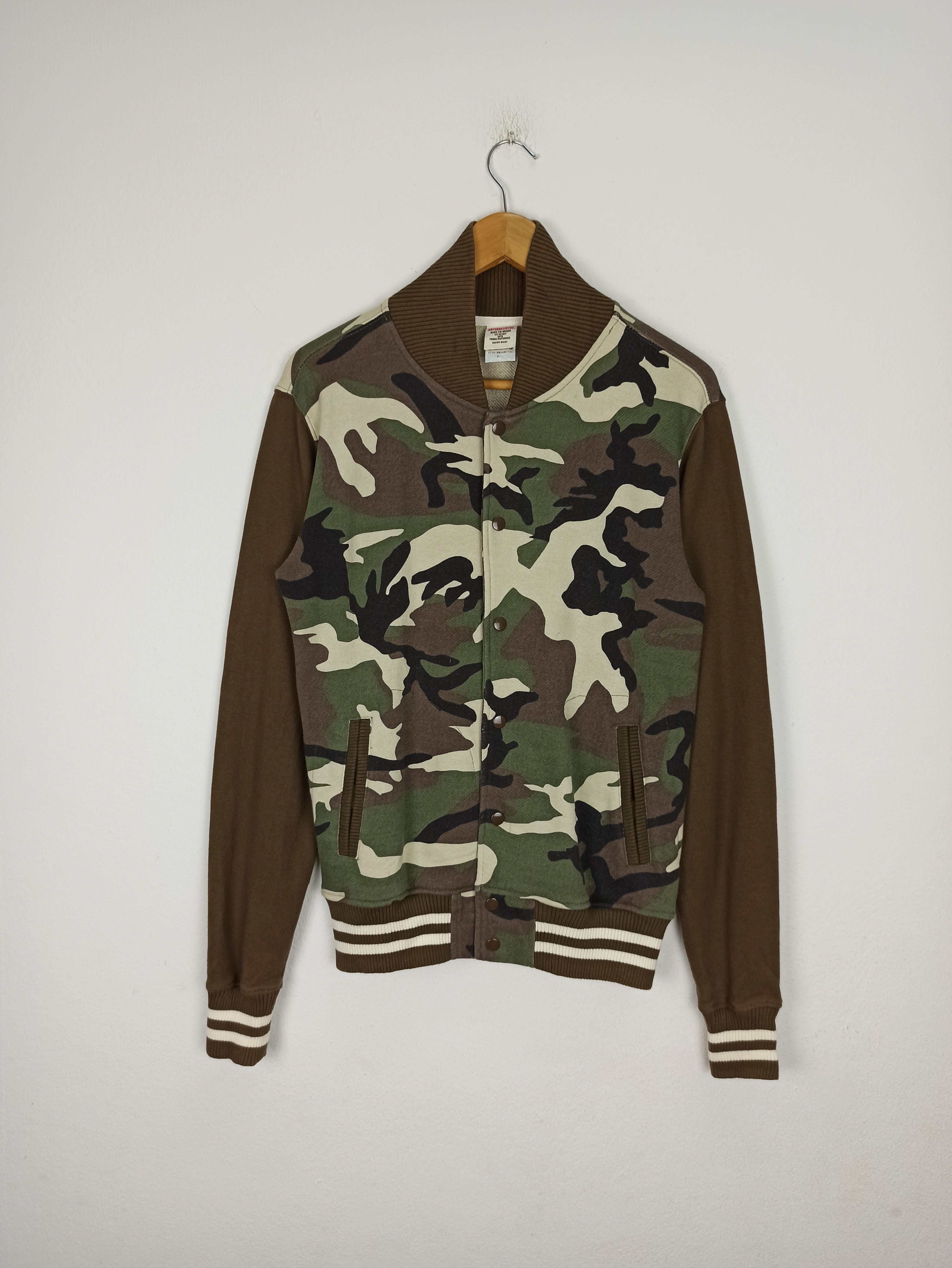 Japanese Brand Vintage Camo Union Made Antiballistic Varsity Jacket (c45) Size US M / EU 48-50 / 2 - 1 Thumbnail