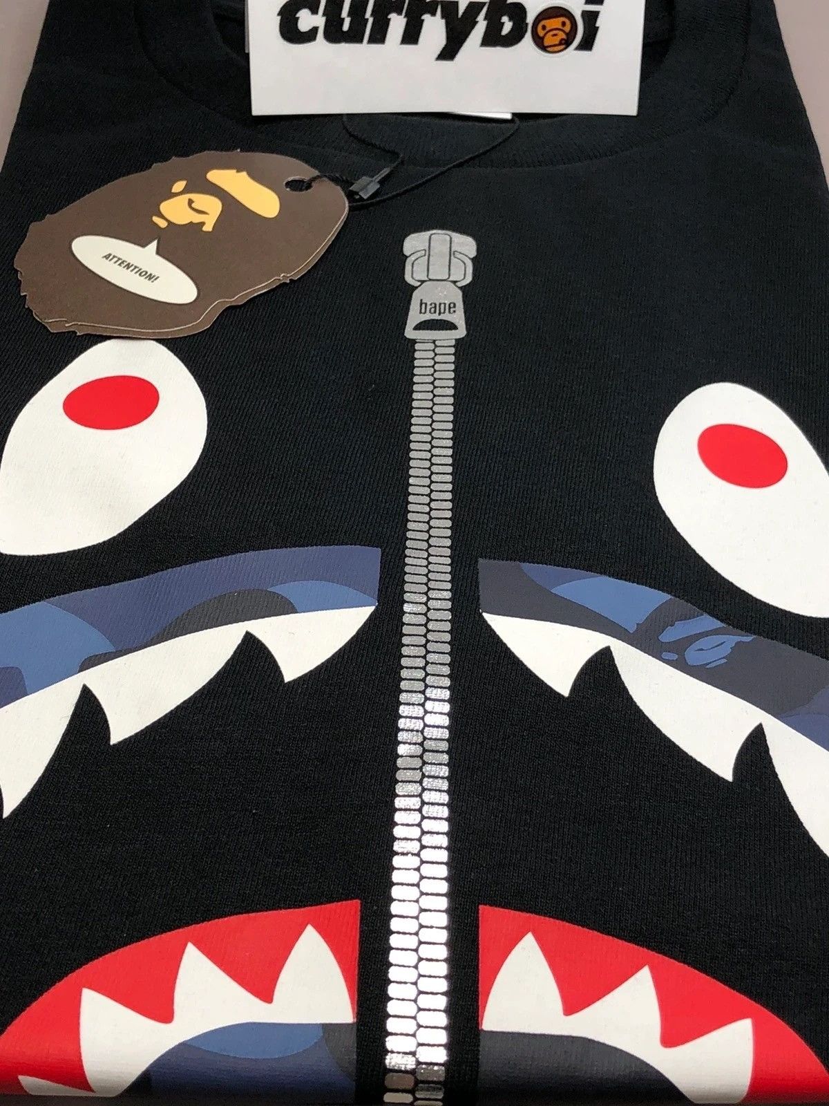 Bape BLUE BAPE Color Camo Shark T-Shirt Black/Navy Size US L / EU 52-54 / 3 - 5 Thumbnail