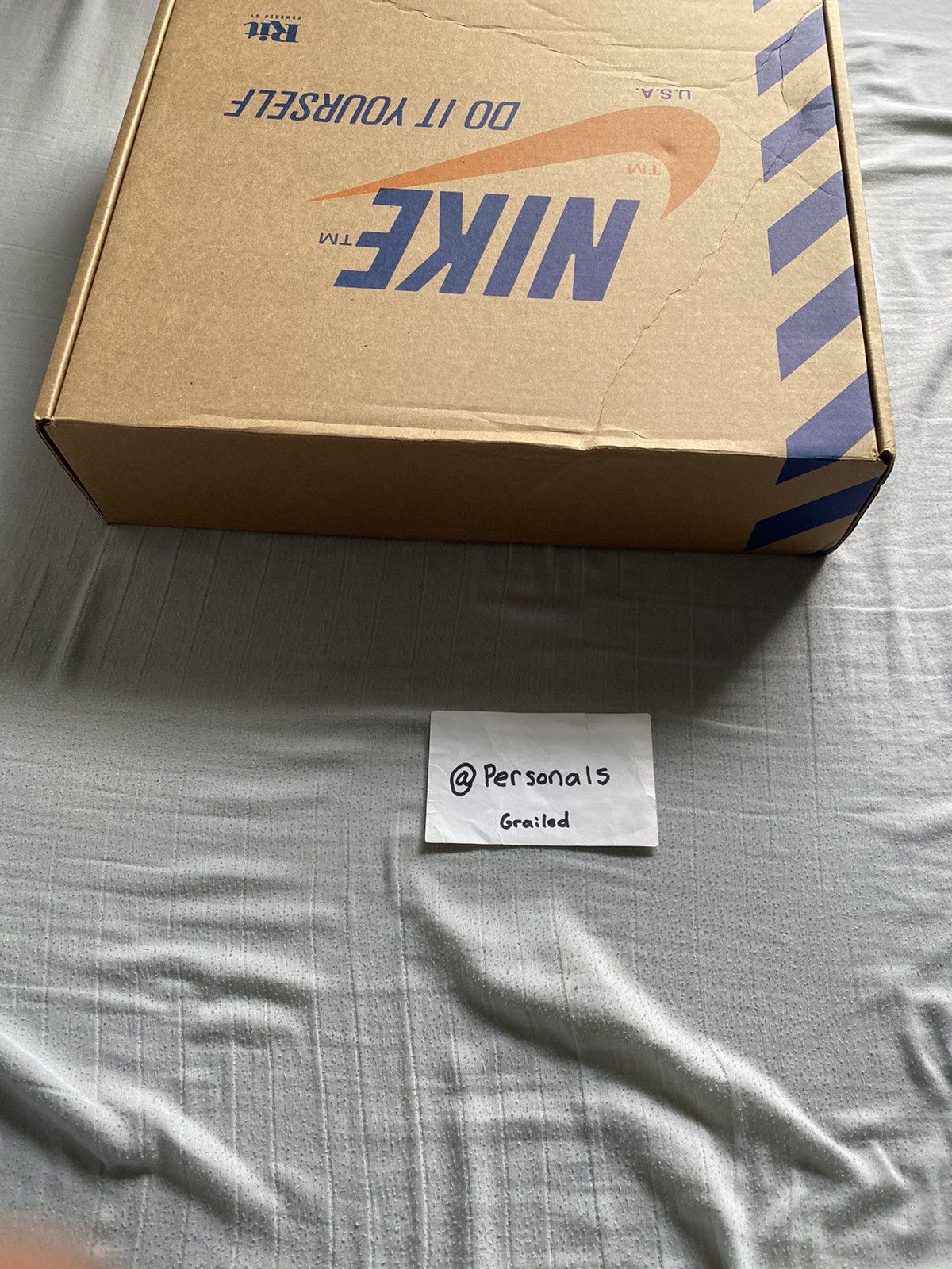 Nike NEW Nike Do It Yourself Kit x Rit Tie-Dye Fleece Crewneck Size US L / EU 52-54 / 3 - 15 Thumbnail