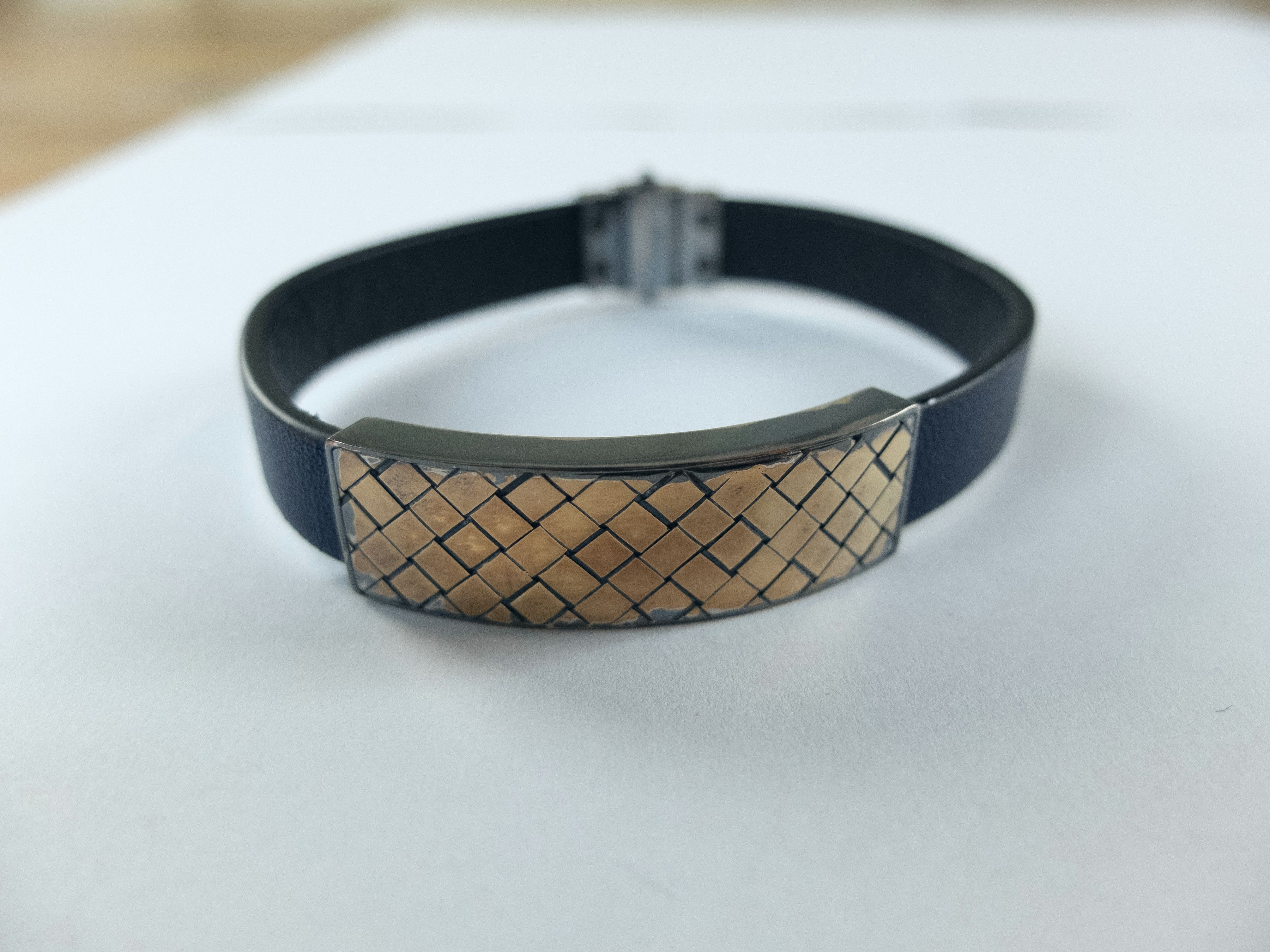 BOTTEGA VENETA blue lambskin silver leather bracelet Large