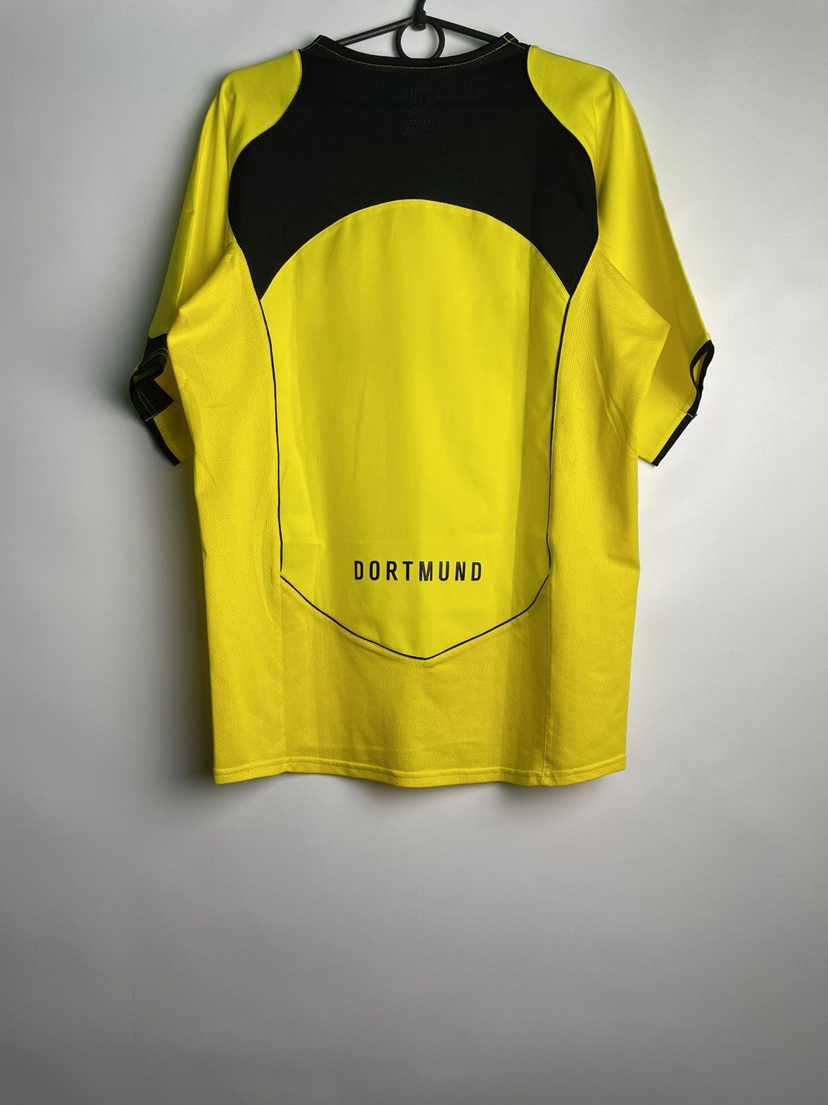 Nike Borussia Dortmund 2004-05 Nike Home Jersey Size US M / EU 48-50 / 2 - 2 Thumbnail