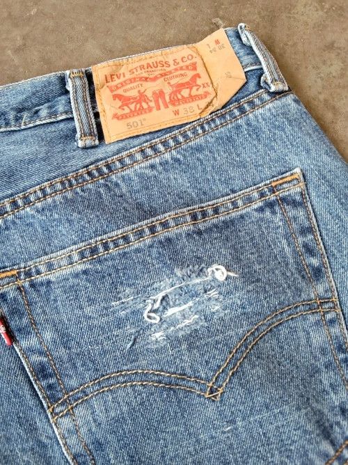 Levi's Vintage Levi's 501 Distressed Jeans 38x34 Size US 38 / EU 54 - 6 Thumbnail