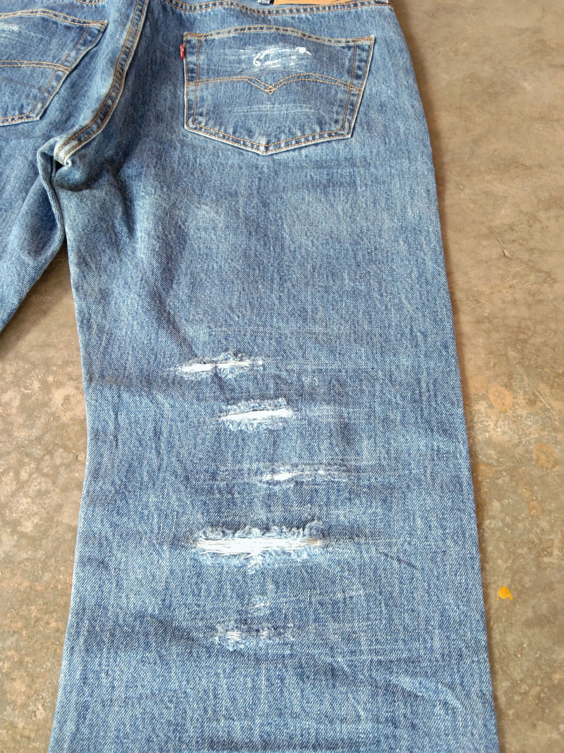 Levi's Vintage Levi's 501 Distressed Jeans 38x34 Size US 38 / EU 54 - 3 Thumbnail