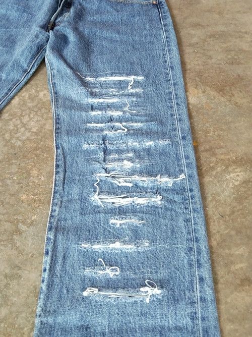 Levi's Vintage Levi's 501 Distressed Jeans 38x34 Size US 38 / EU 54 - 7 Thumbnail
