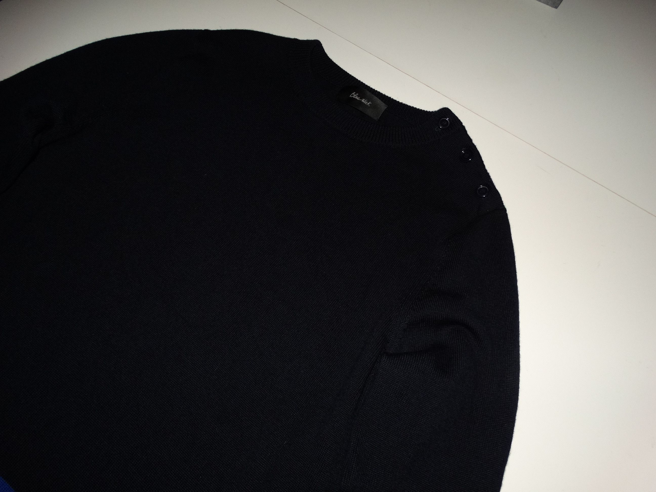 Japanese Brand × Tomorrowland N49 Tomorrowland sweater 100% wool bicolor buttons shoulder Size US M / EU 48-50 / 2 - 3 Thumbnail