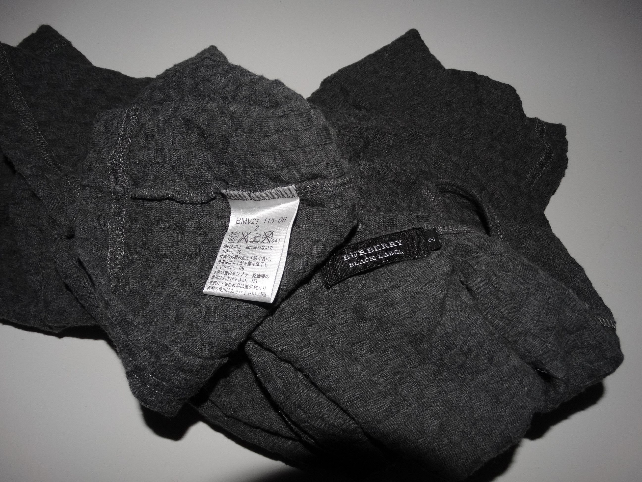 Burberry × Burberry Prorsum J36 Burberry longsleeves logo tee damier squares S/M Size US M / EU 48-50 / 2 - 3 Thumbnail
