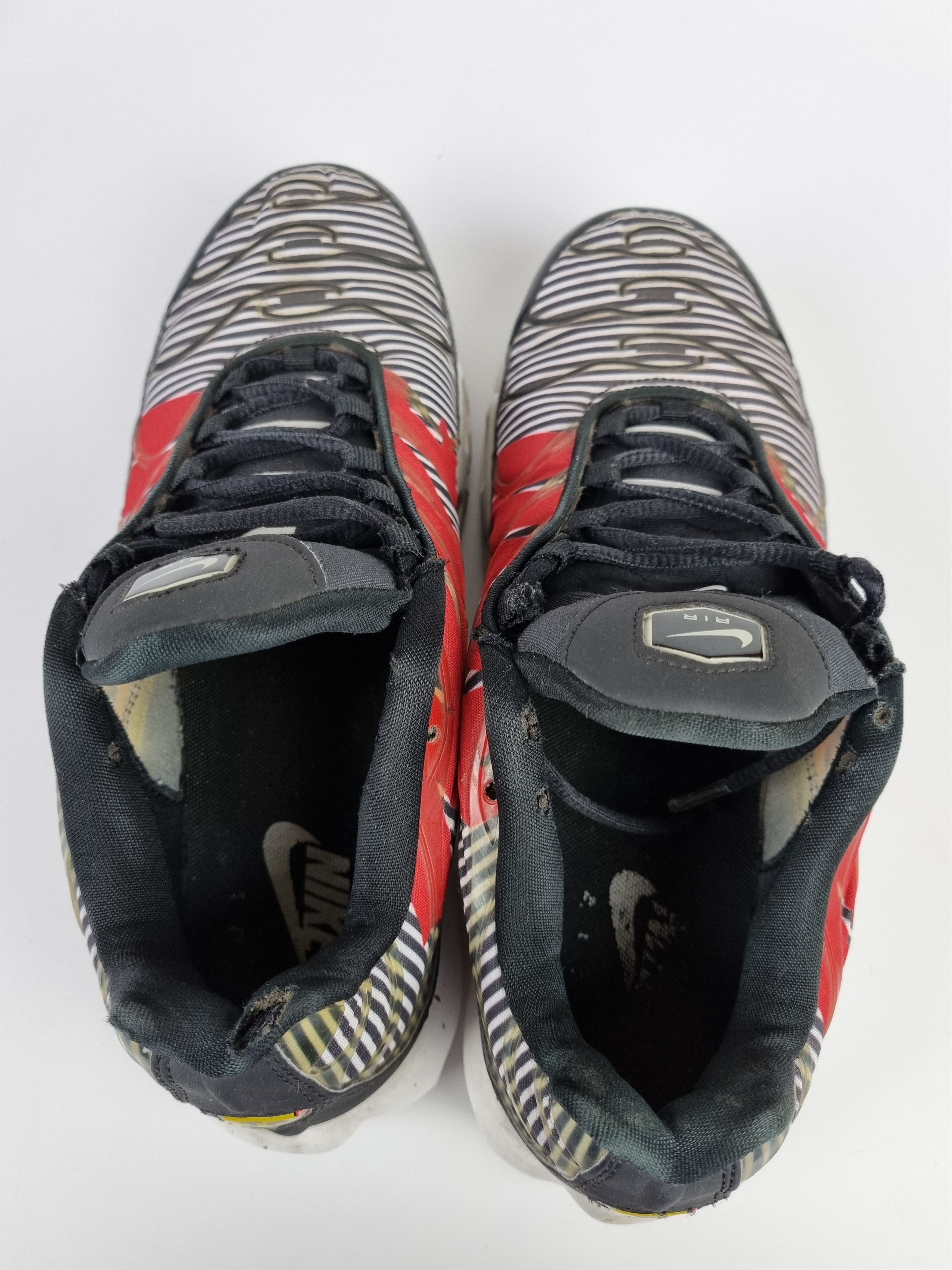 Nike 👟 Nike Air Max Plus TN SE trainers sneakers 2018 Size US 9.5 / EU 42-43 - 4 Thumbnail