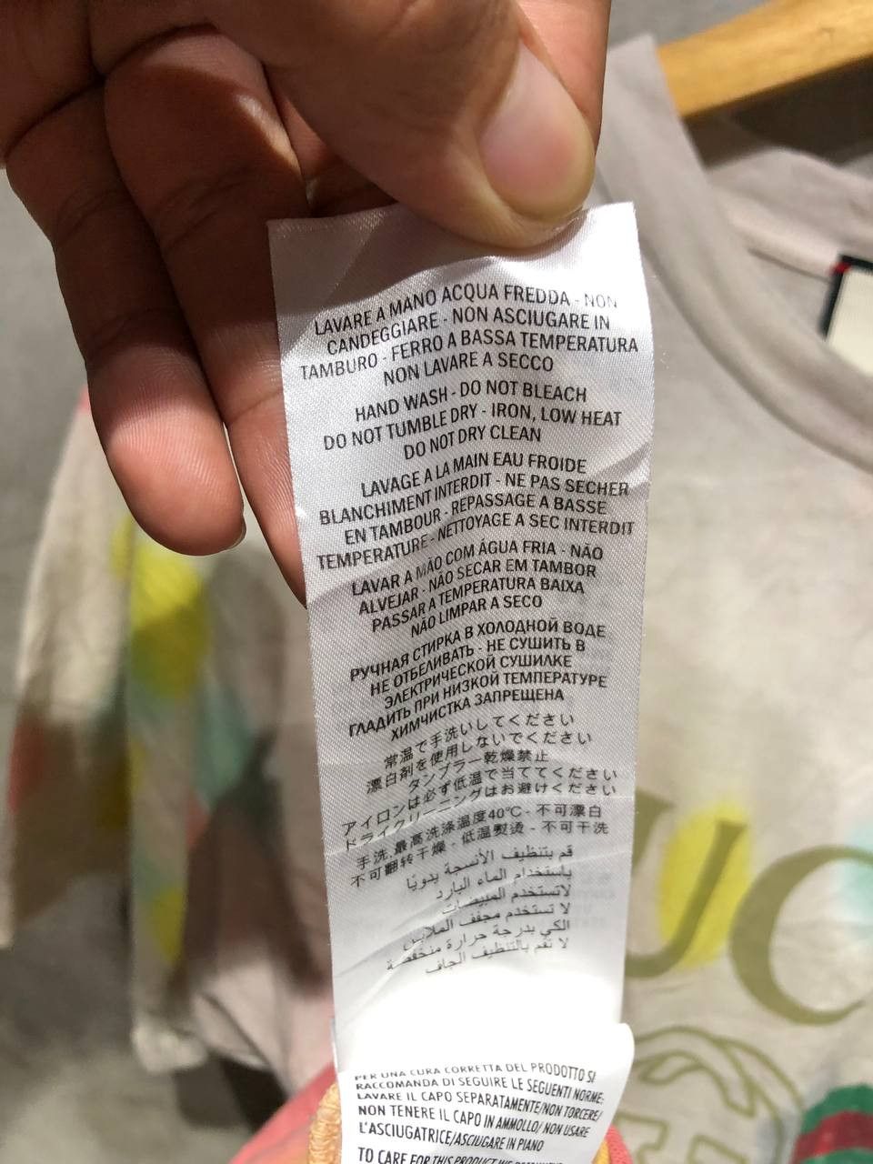 Gucci Gucci Logo Multicolored dyed tee Size US M / EU 48-50 / 2 - 12 Thumbnail