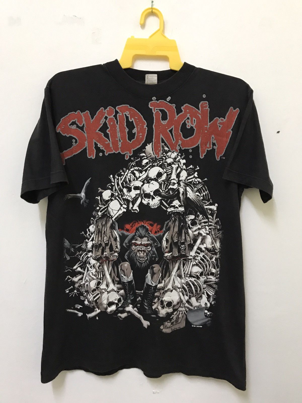 Band Tees × Vintage VINTAGE 90s SKID ROW ALTERNATIVE ROCK BAN Size US L / EU 52-54 / 3 - 1 Thumbnail