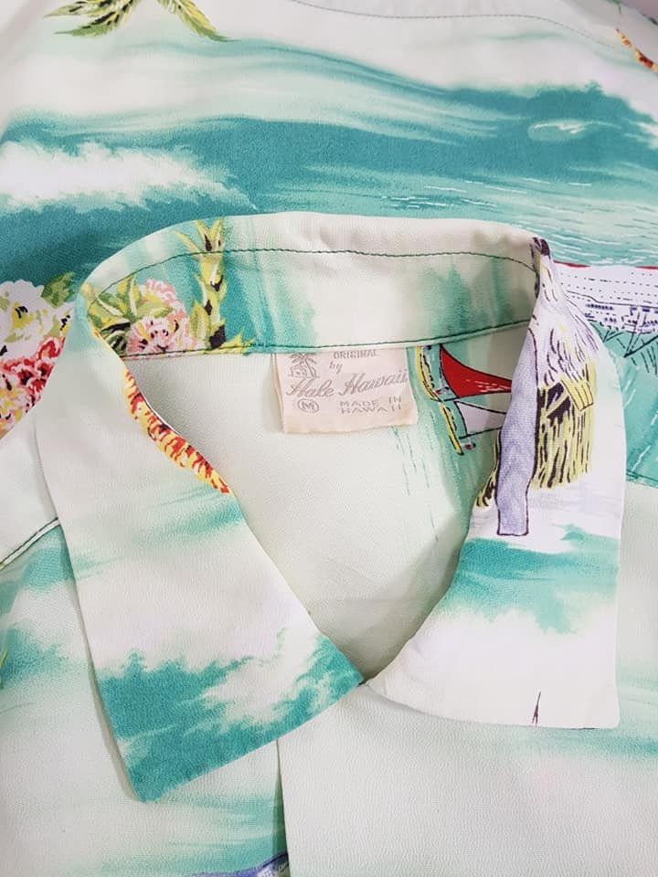 Vintage Vtg. 1940's 50's Hale Hawaii Crepe Rayon Hawaiian Shirt Size US M / EU 48-50 / 2 - 4 Thumbnail