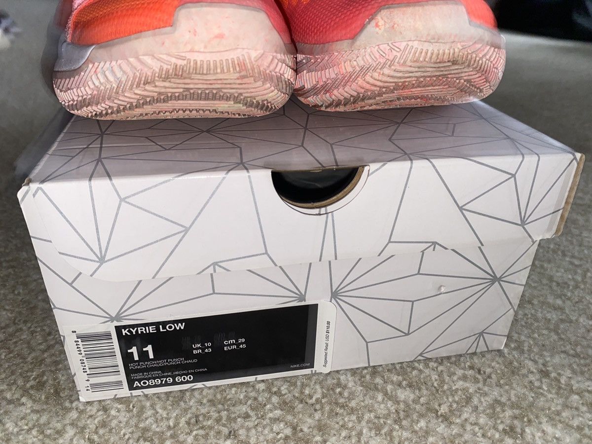 Nike Kyrie Low “Hot Punch” Size US 11 / EU 44 - 8 Thumbnail
