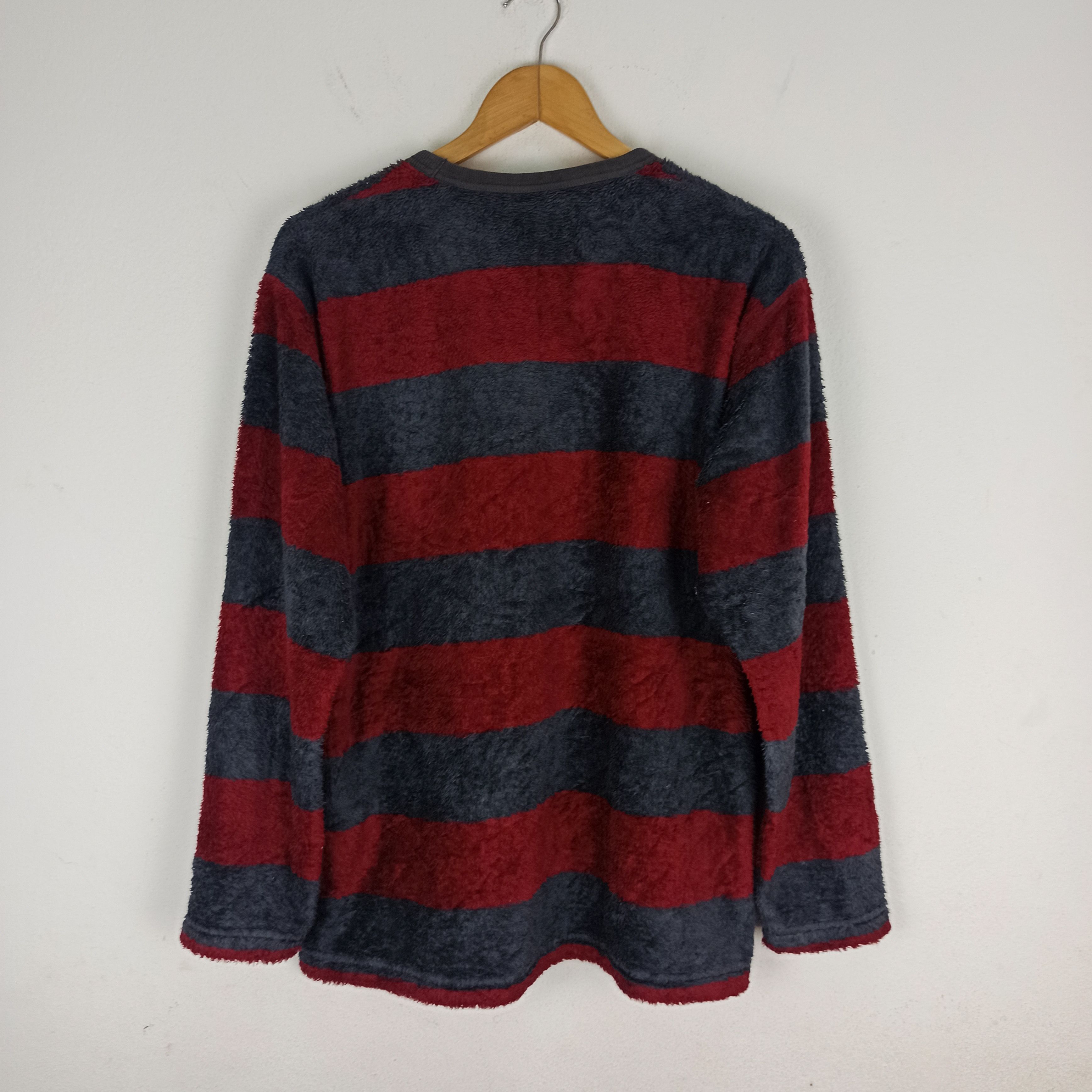Mickey & Co. 🔥Collab Mickey Uniqlo Stripes Fleece Sweater🔥 Size US L / EU 52-54 / 3 - 4 Thumbnail