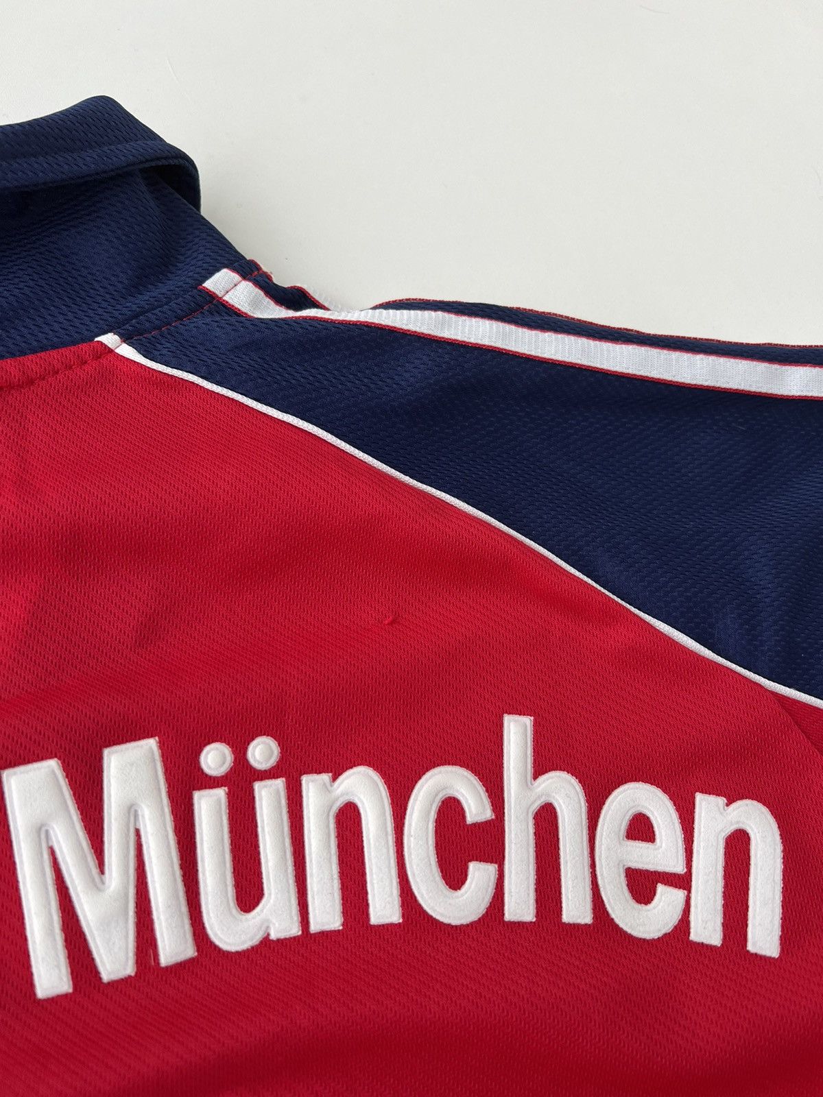 Adidas Adidas Bayern Munich Chrisi 6 vintage soccer jersey 1999 Size US XS / EU 42 / 0 - 8 Thumbnail
