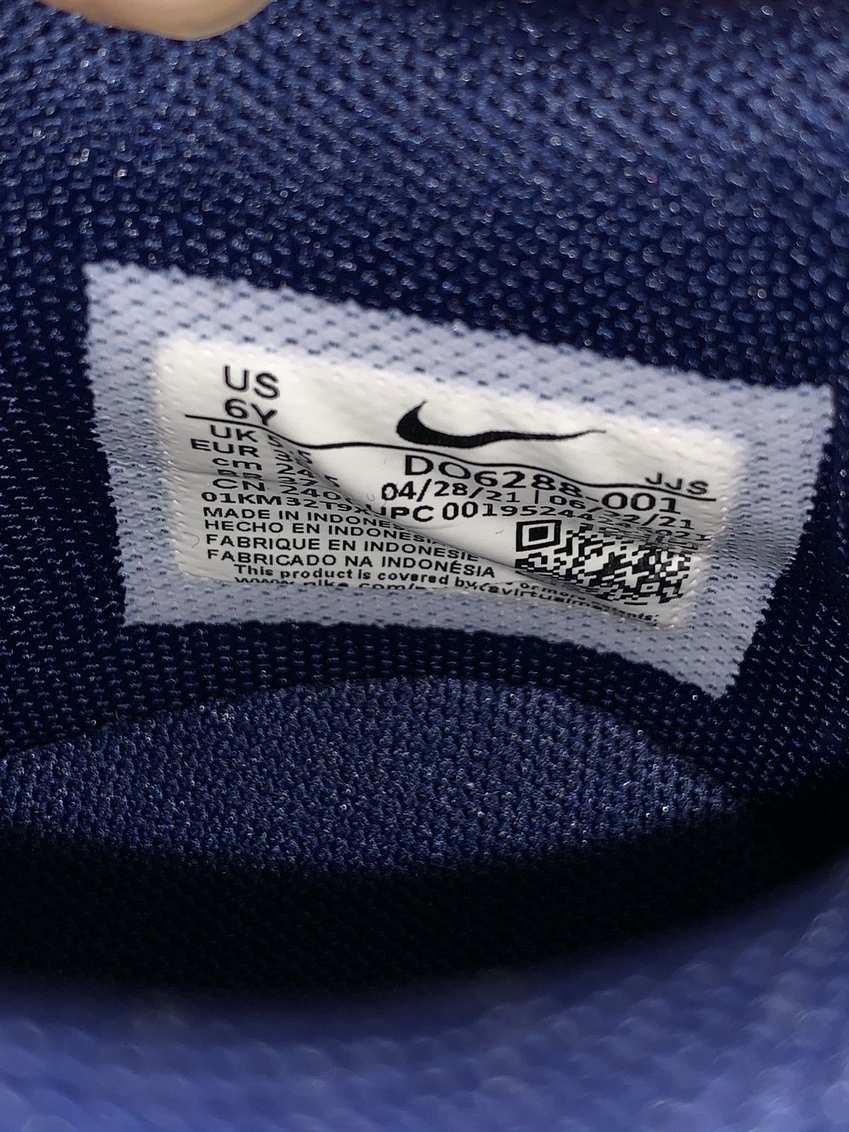 Nike Dunk Low EMB “NBA 75th Anniversary Brooklyn Nets” Size US 6 / EU 39 - 8 Thumbnail