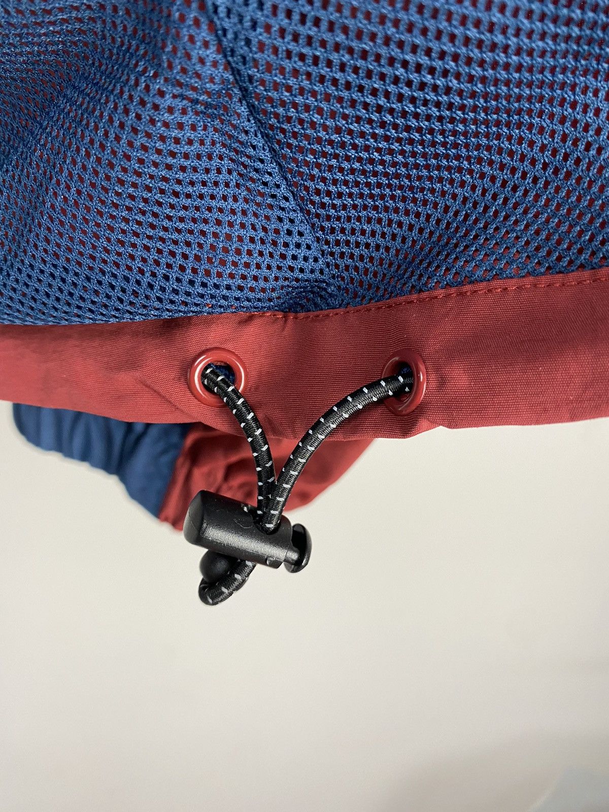 Supreme 2018 Supreme Reflective 2-Tone Zip Up Jacket Maroon Navy Size US M / EU 48-50 / 2 - 9 Thumbnail