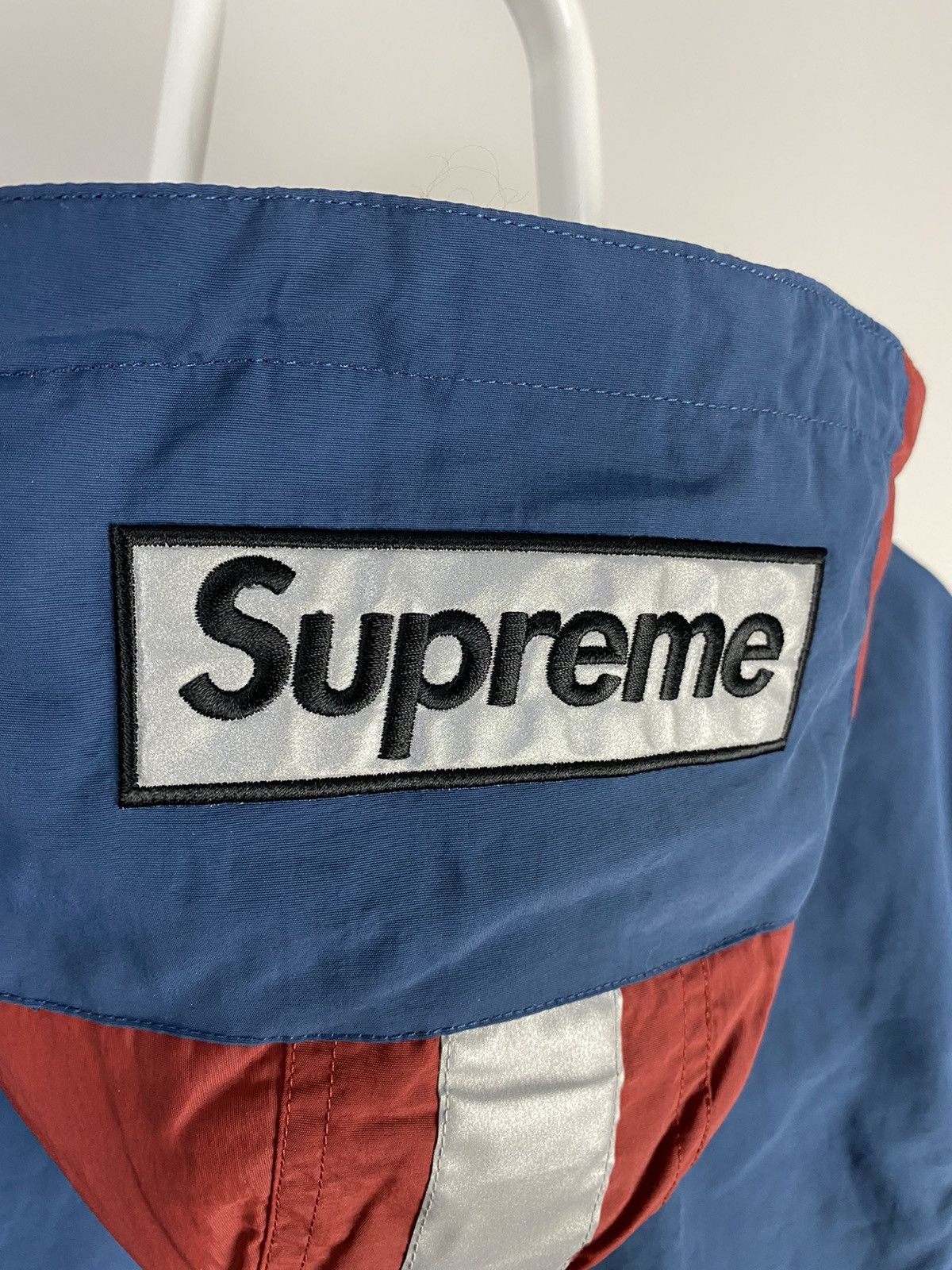 Supreme 2018 Supreme Reflective 2-Tone Zip Up Jacket Maroon Navy Size US M / EU 48-50 / 2 - 14 Thumbnail