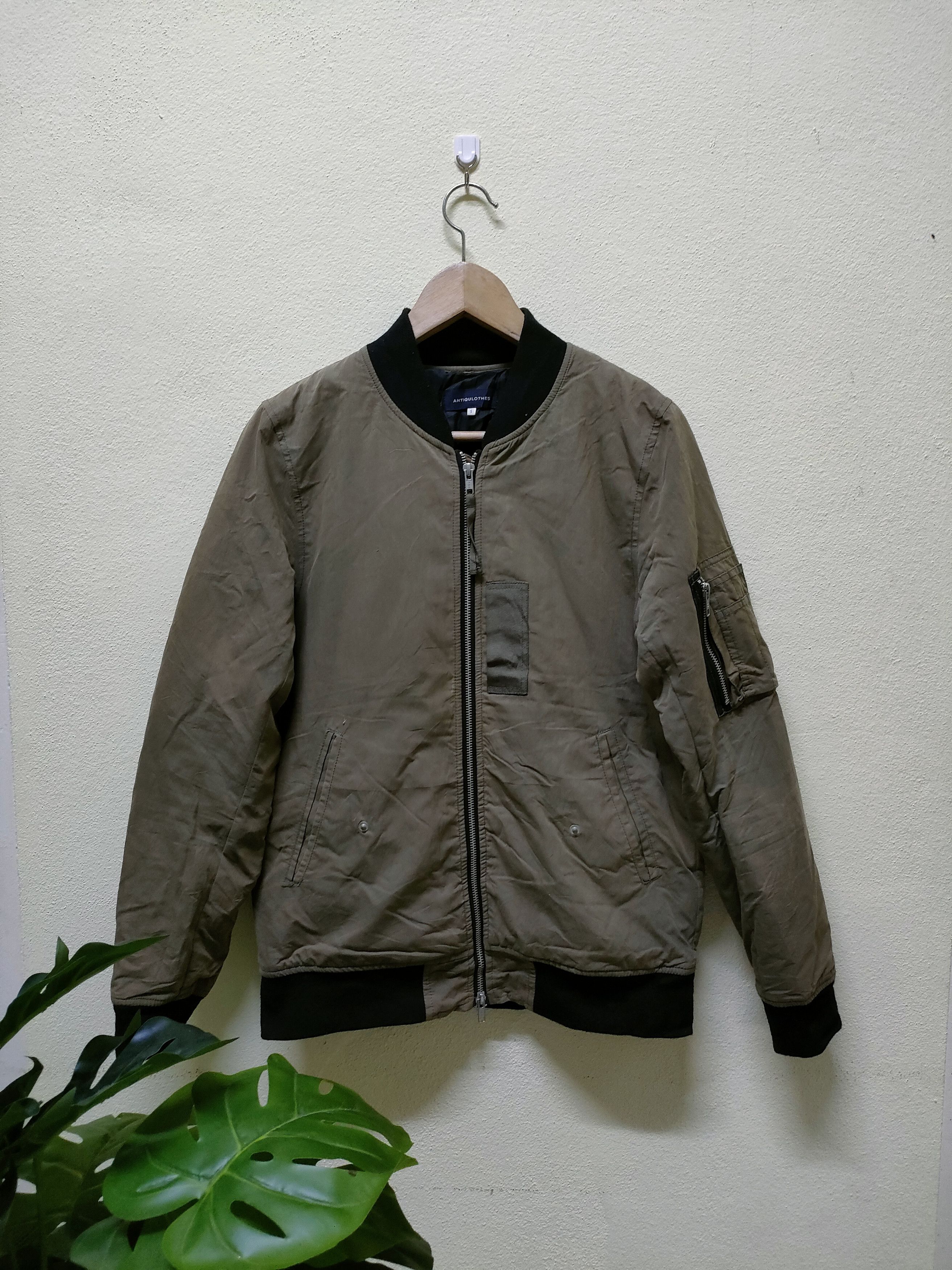 Japanese Brand Antiqulothes Bomber Jacket Size US S / EU 44-46 / 1 - 1 Thumbnail