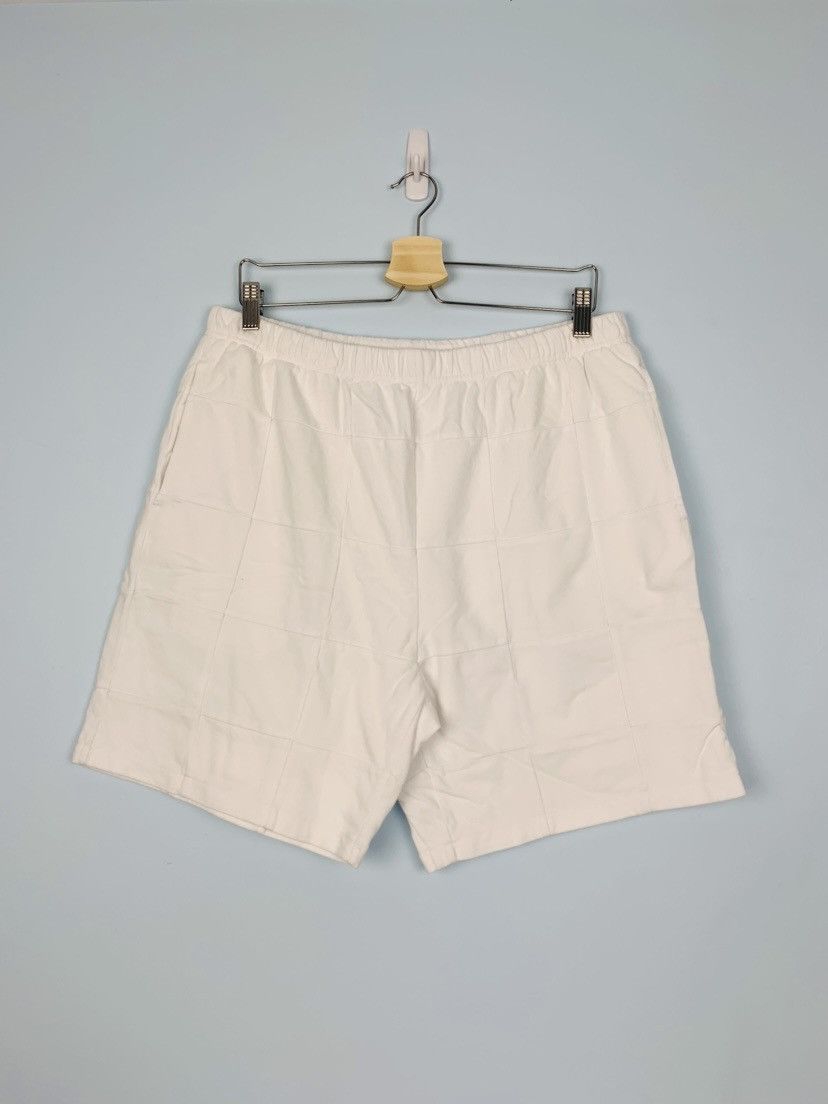 Supreme 2018 Supreme White Patchwork Pique Shorts Medium Size US 30 / EU 46 - 3 Thumbnail