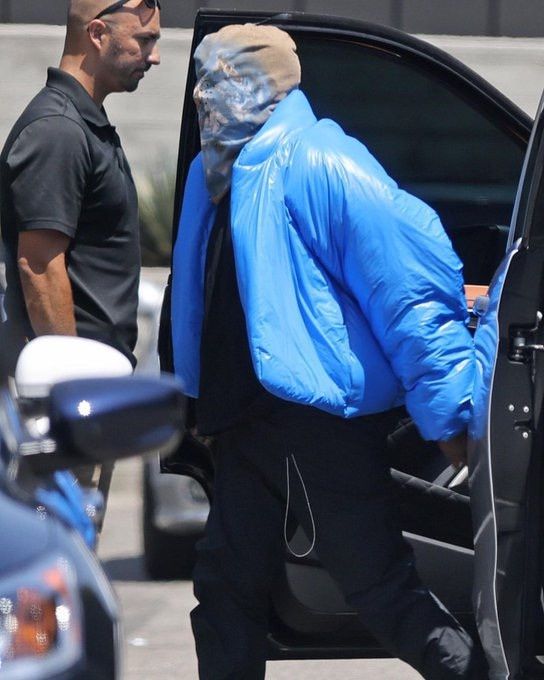 Gap × Yeezy Yeezy Gap Round Jacket Blue Size US M / EU 48-50 / 2 - 11 Thumbnail