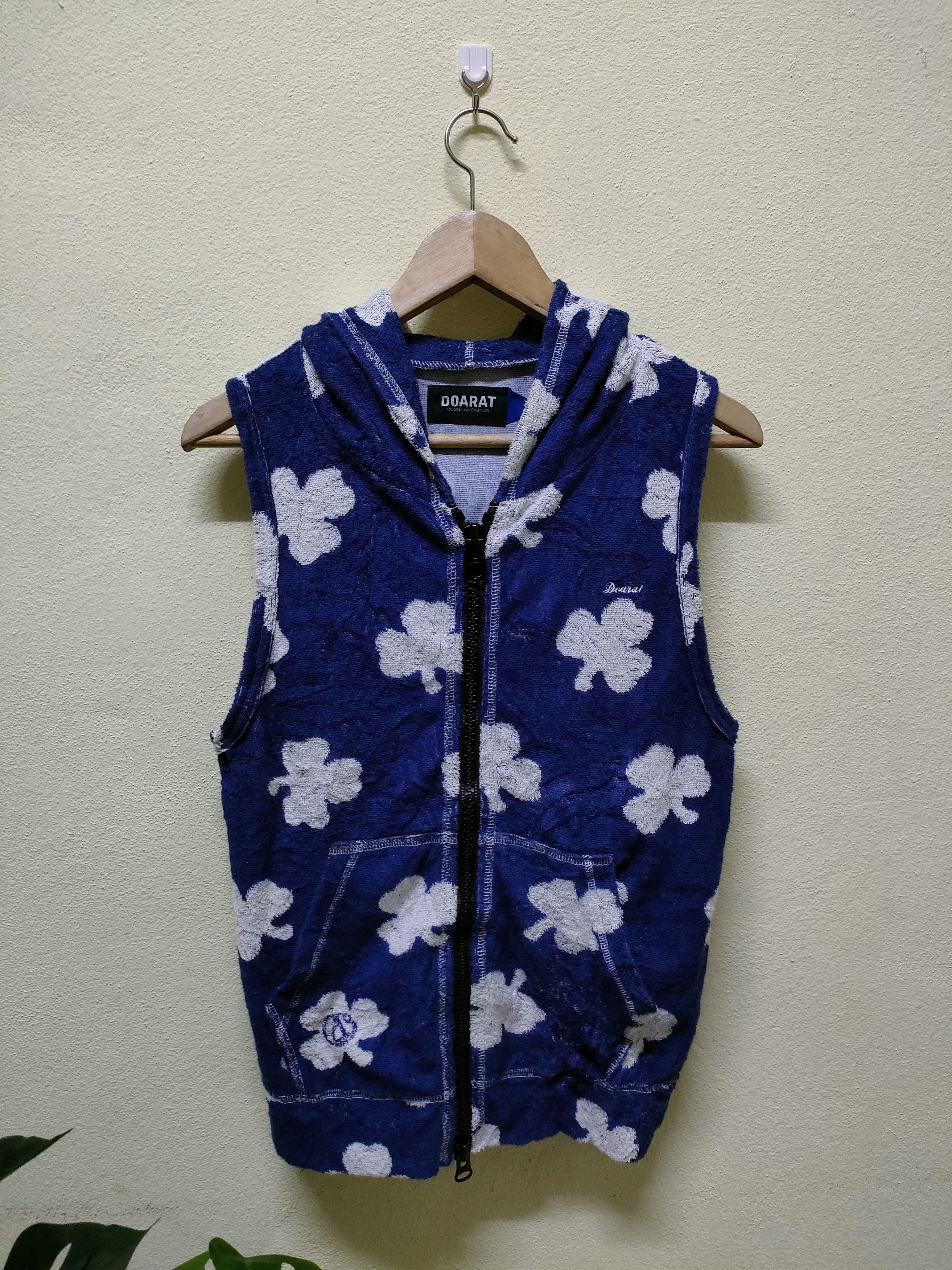 Japanese Brand Doarat Sleeveless Zipper Hoodie Size US S / EU 44-46 / 1 - 1 Thumbnail