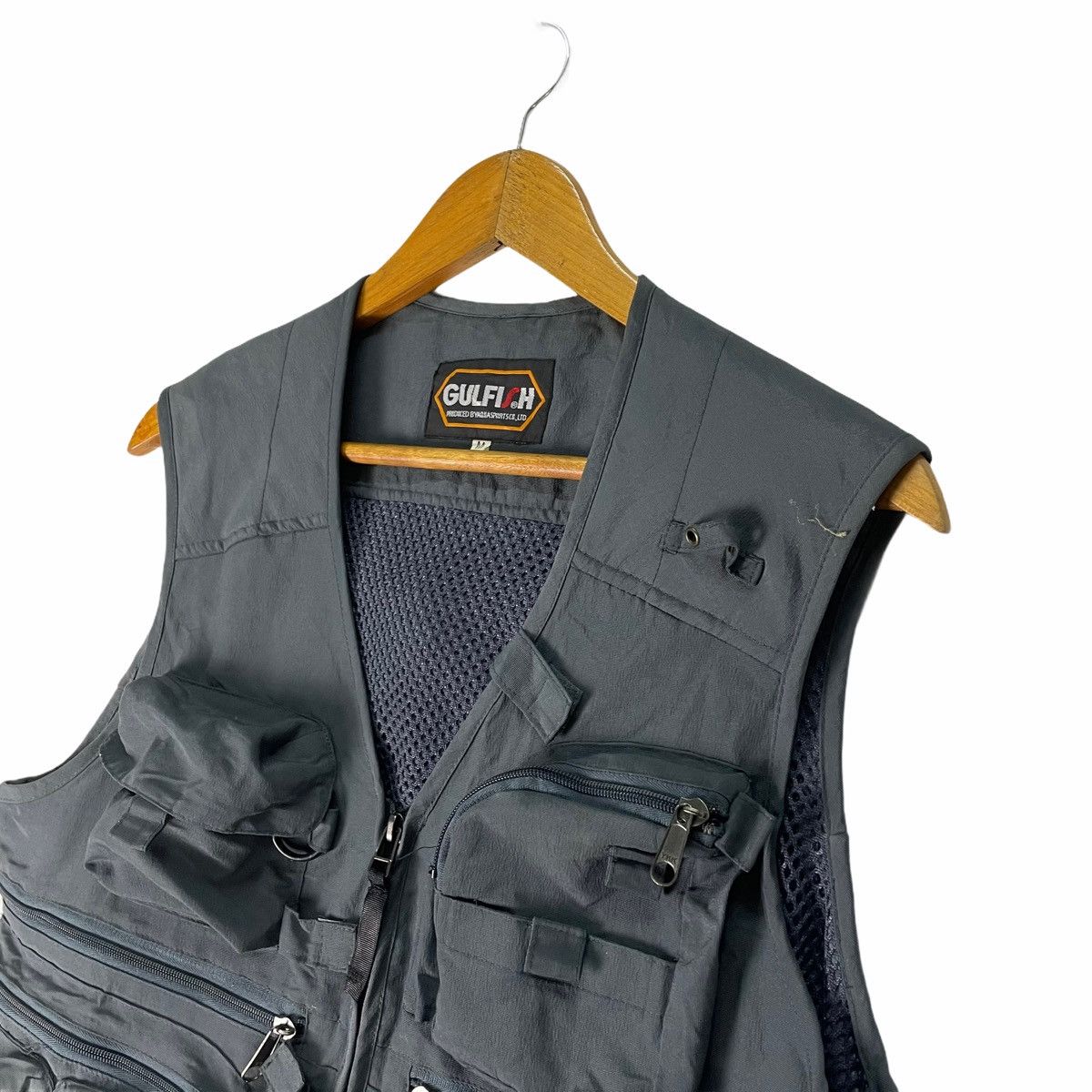 Japanese Brand ⚡️GULFISH Fishing Gear Vest Multi Pocket Size US M / EU 48-50 / 2 - 5 Thumbnail