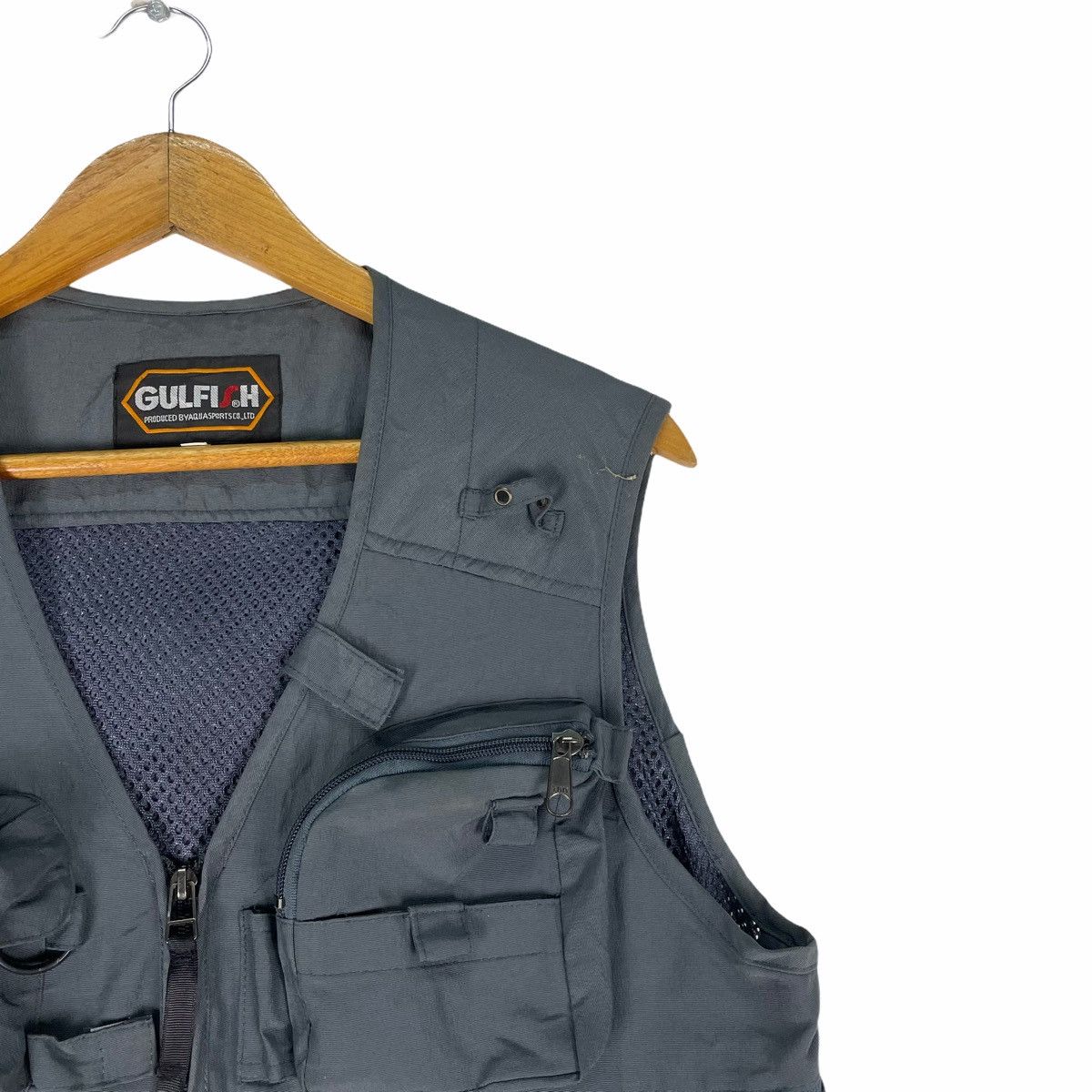 Japanese Brand ⚡️GULFISH Fishing Gear Vest Multi Pocket Size US M / EU 48-50 / 2 - 3 Thumbnail
