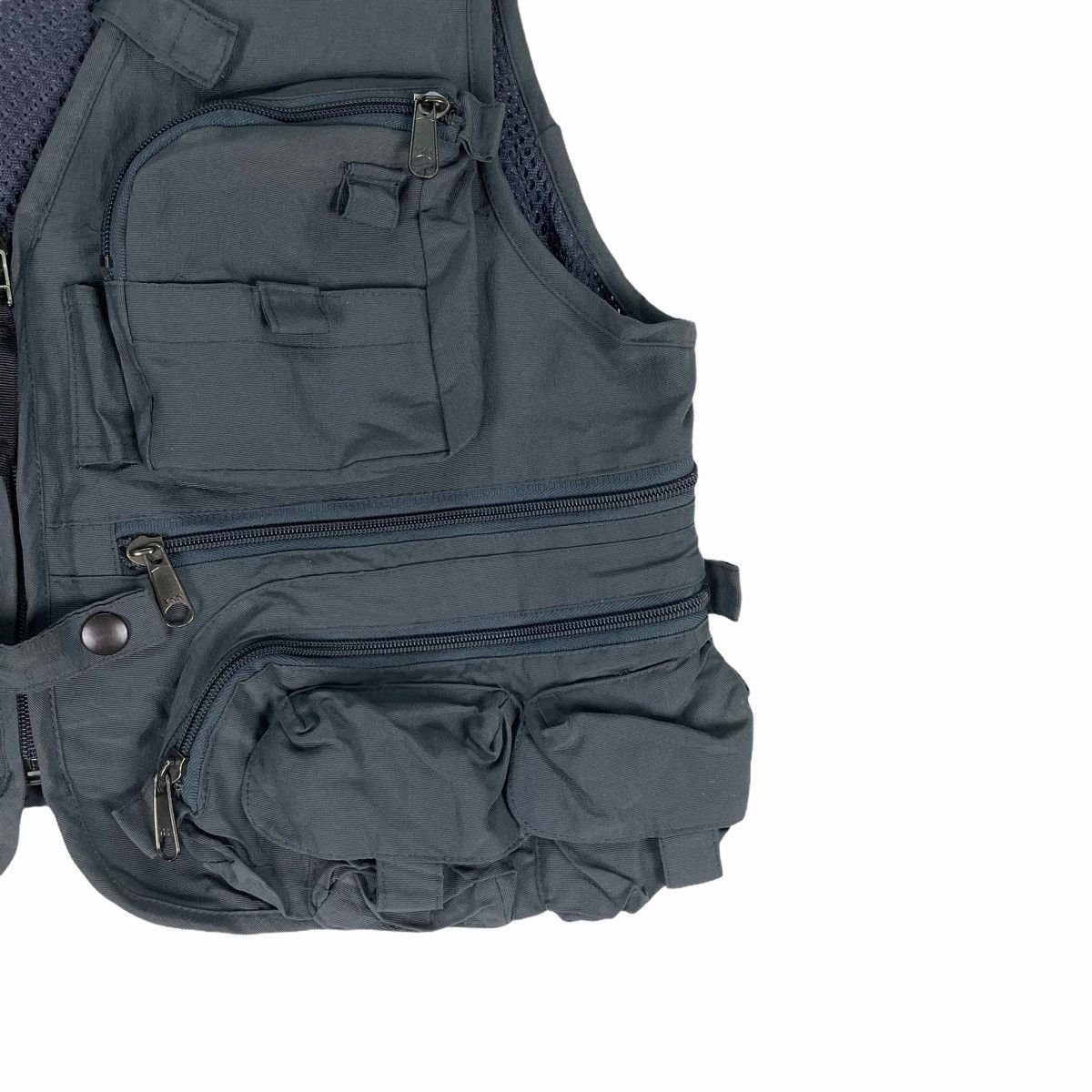 Japanese Brand ⚡️GULFISH Fishing Gear Vest Multi Pocket Size US M / EU 48-50 / 2 - 4 Thumbnail