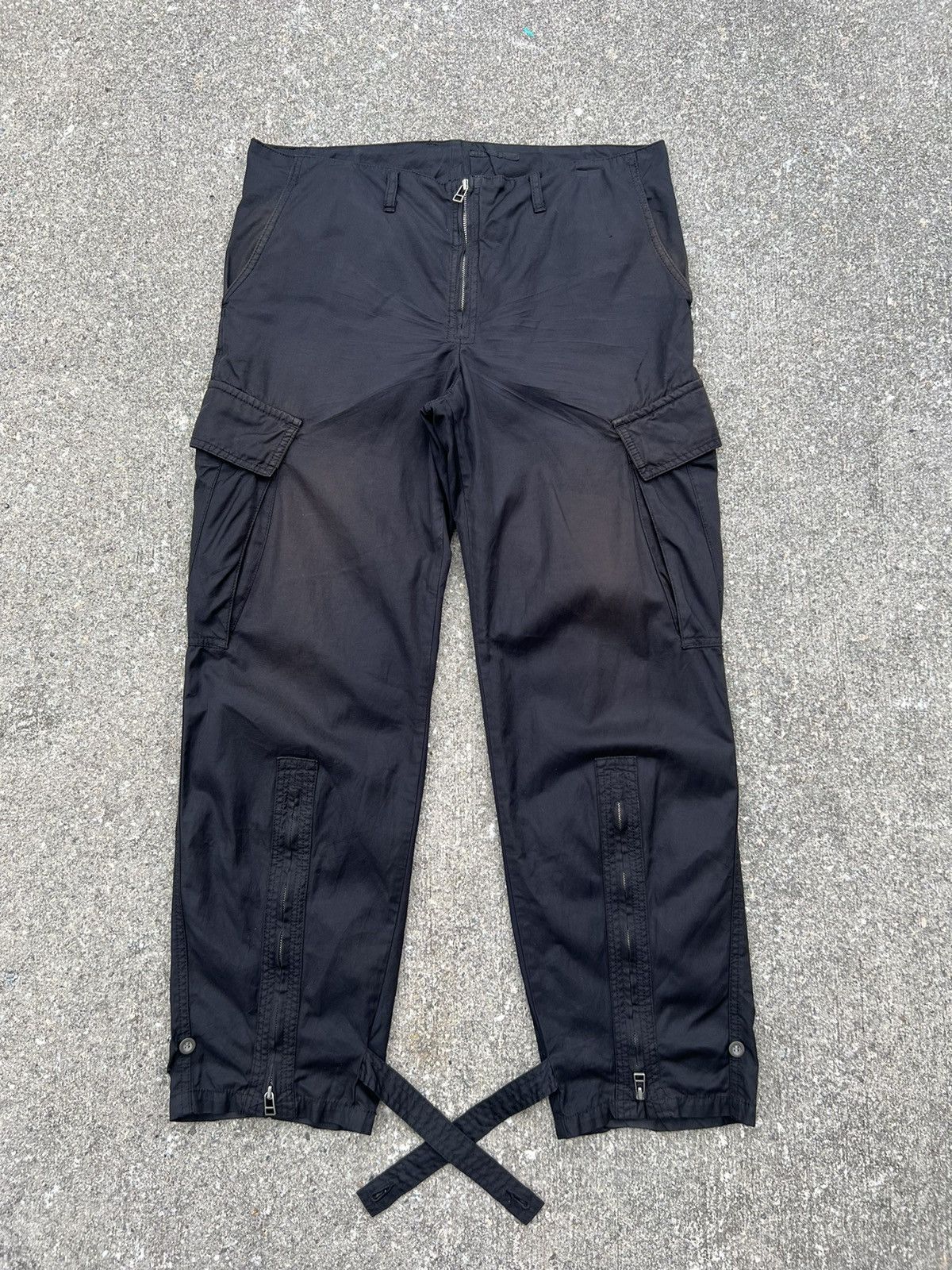 The Viridi-anne × Vintage The Viridi Anne Japan Sun Fade Black Waxed Parachute Trouser Size US 32 / EU 48 - 1 Thumbnail