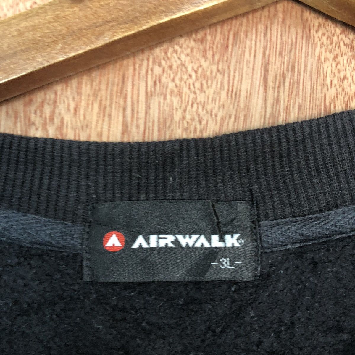Airwalk Airwalk Black Sweatshirt vintage skater #c866 Size US XL / EU 56 / 4 - 11 Thumbnail