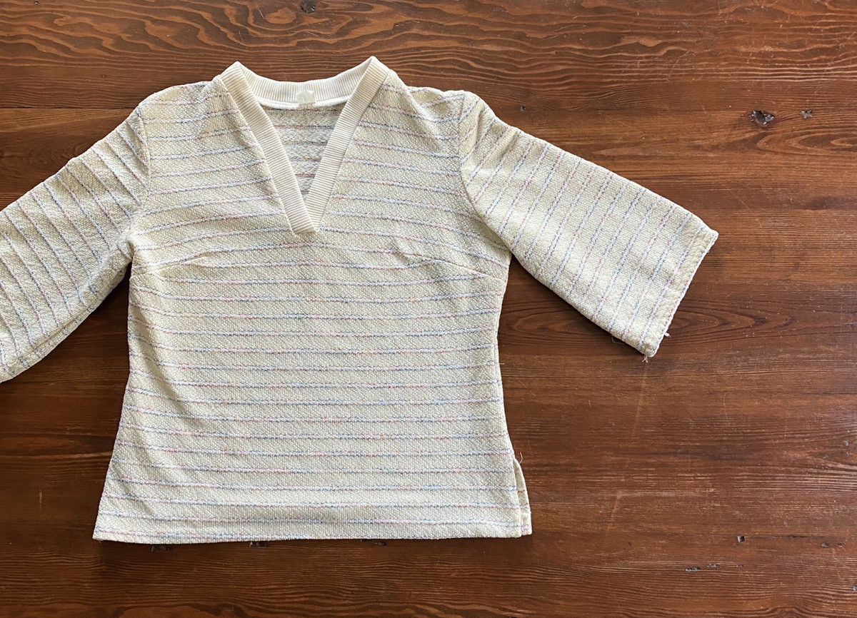 Vintage Vintage 70’s Polyester Knit Women’s V-Neck Shirt Size M / US 6-8 / IT 42-44 - 1 Thumbnail