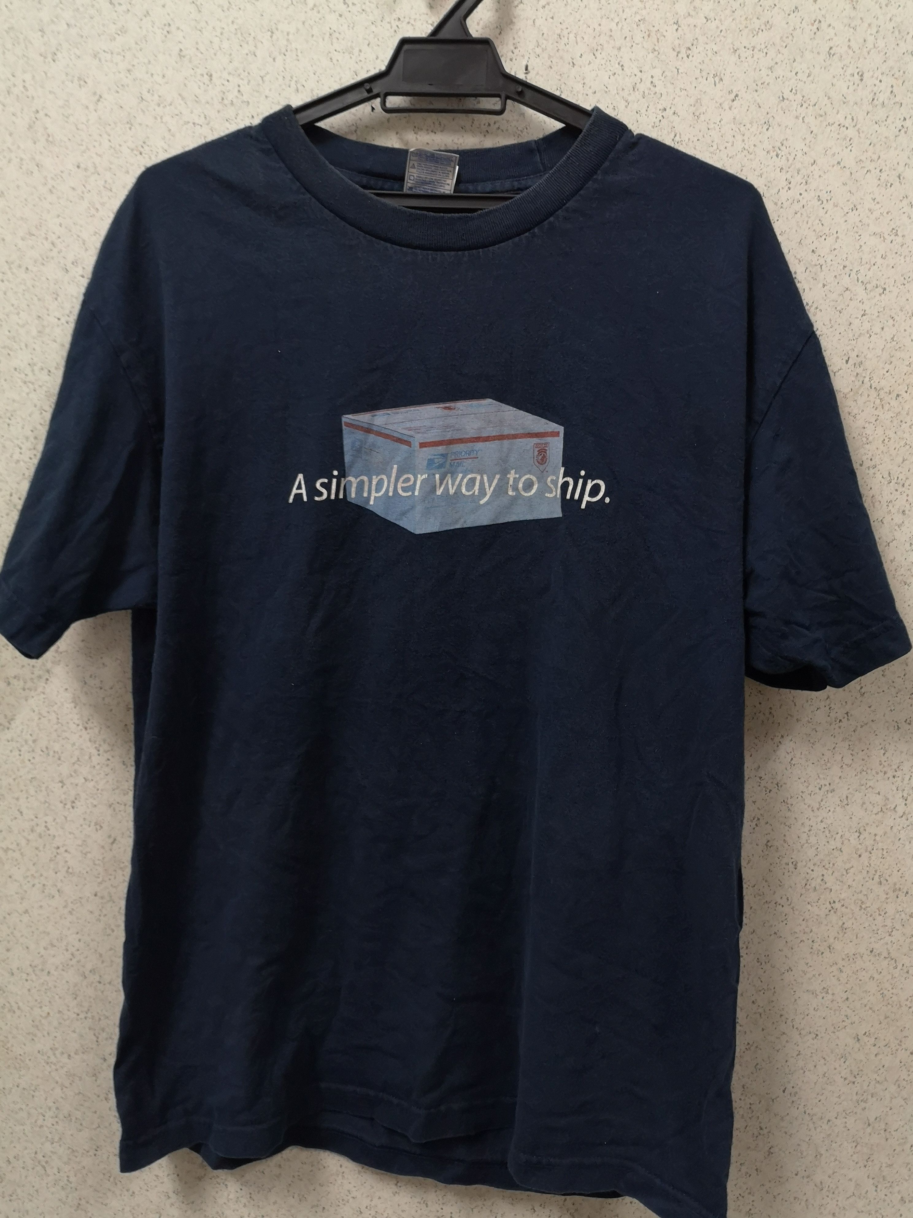 image of Hype x Vintage 2000S Vintage Usps Us Postal Service Flat Rate T Shirt in Dark Blue (Size Large)