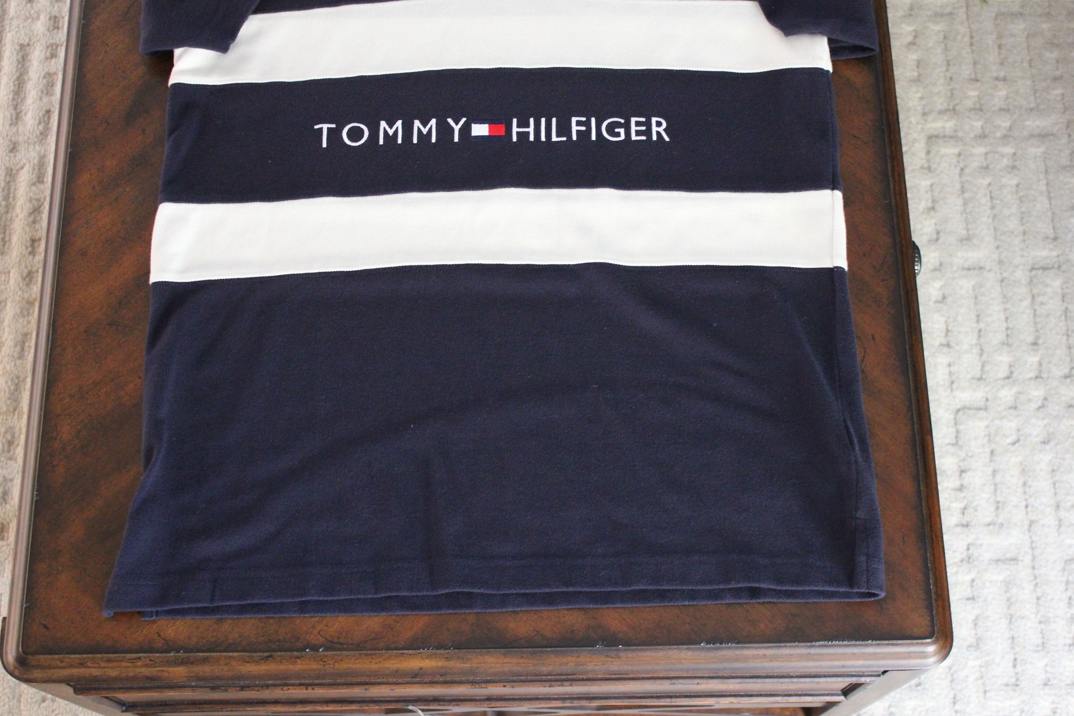 Tommy Hilfiger Tommy Hilfiger Big Spell Out Polo Shirt Size US S / EU 44-46 / 1 - 3 Thumbnail