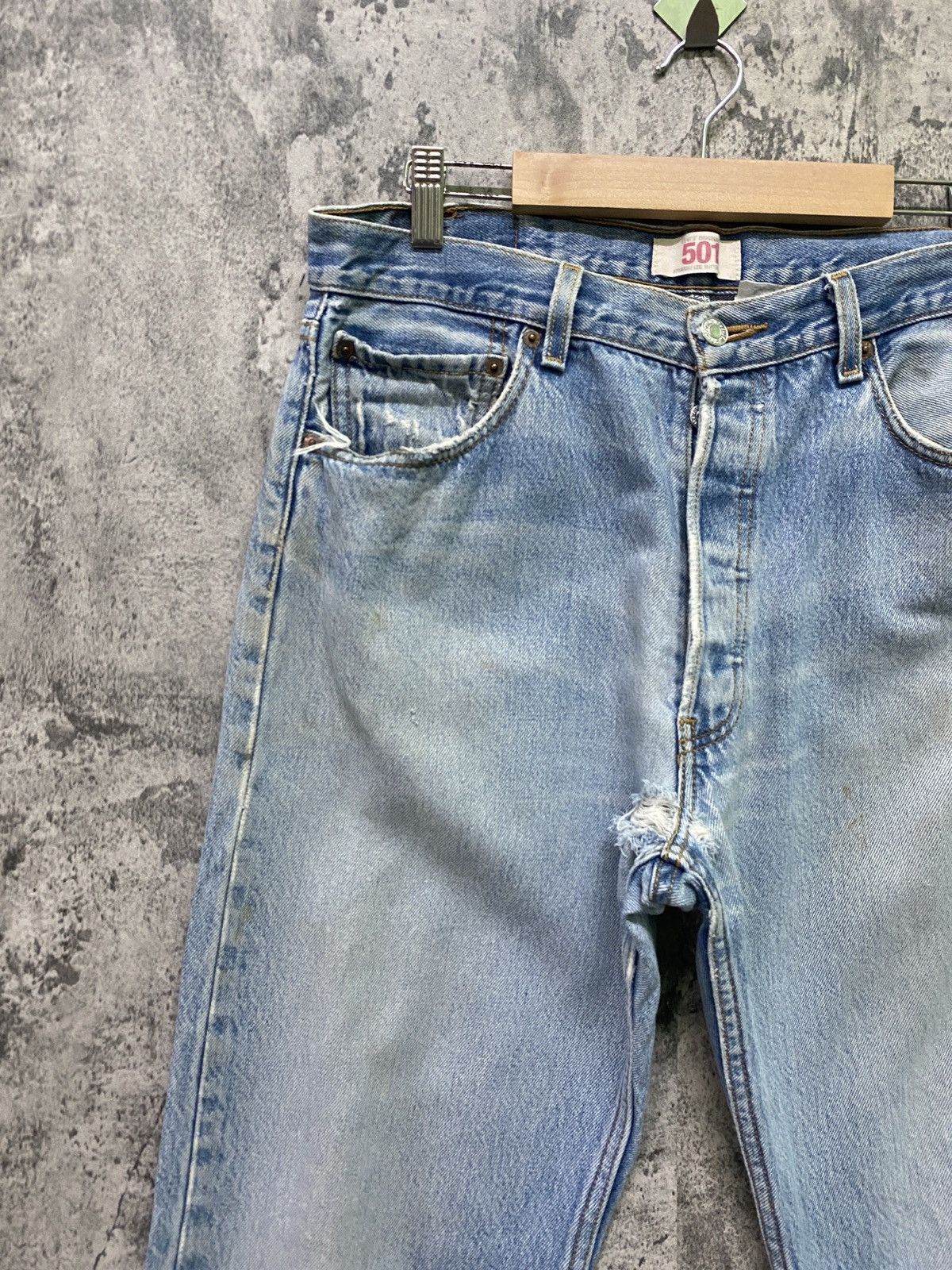 Levi's × Vintage Vintage LEVIS 501 Stone Wash Distressed Jeans- L61 Size US 32 / EU 48 - 4 Thumbnail