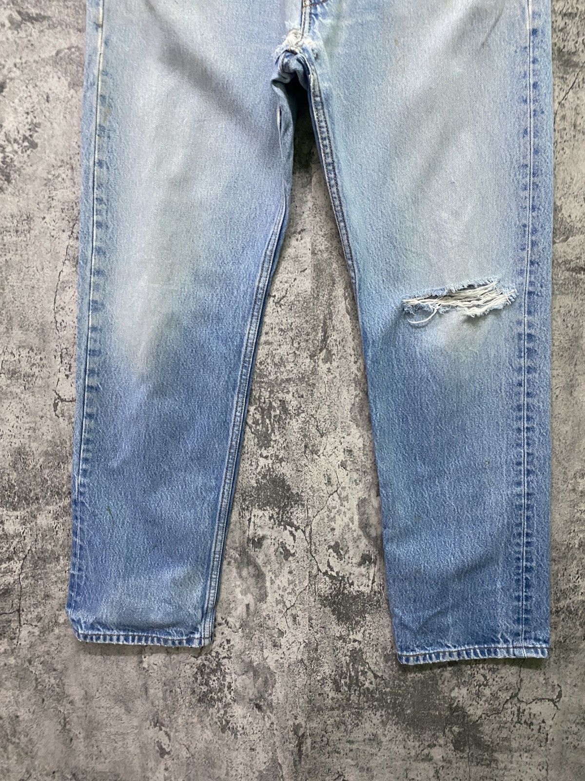 Levi's × Vintage Vintage LEVIS 501 Stone Wash Distressed Jeans- L61 Size US 32 / EU 48 - 10 Thumbnail