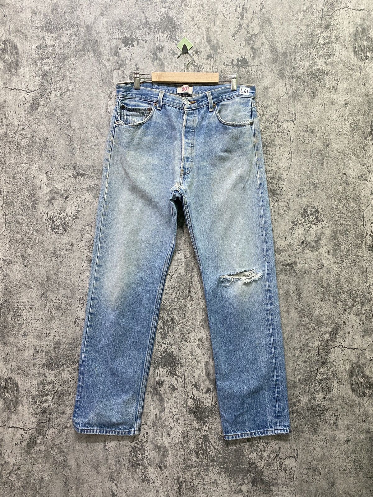 image of Levis 501 Stone Wash Distressed Jeans- L61 in Blue, Men's (Size 32)