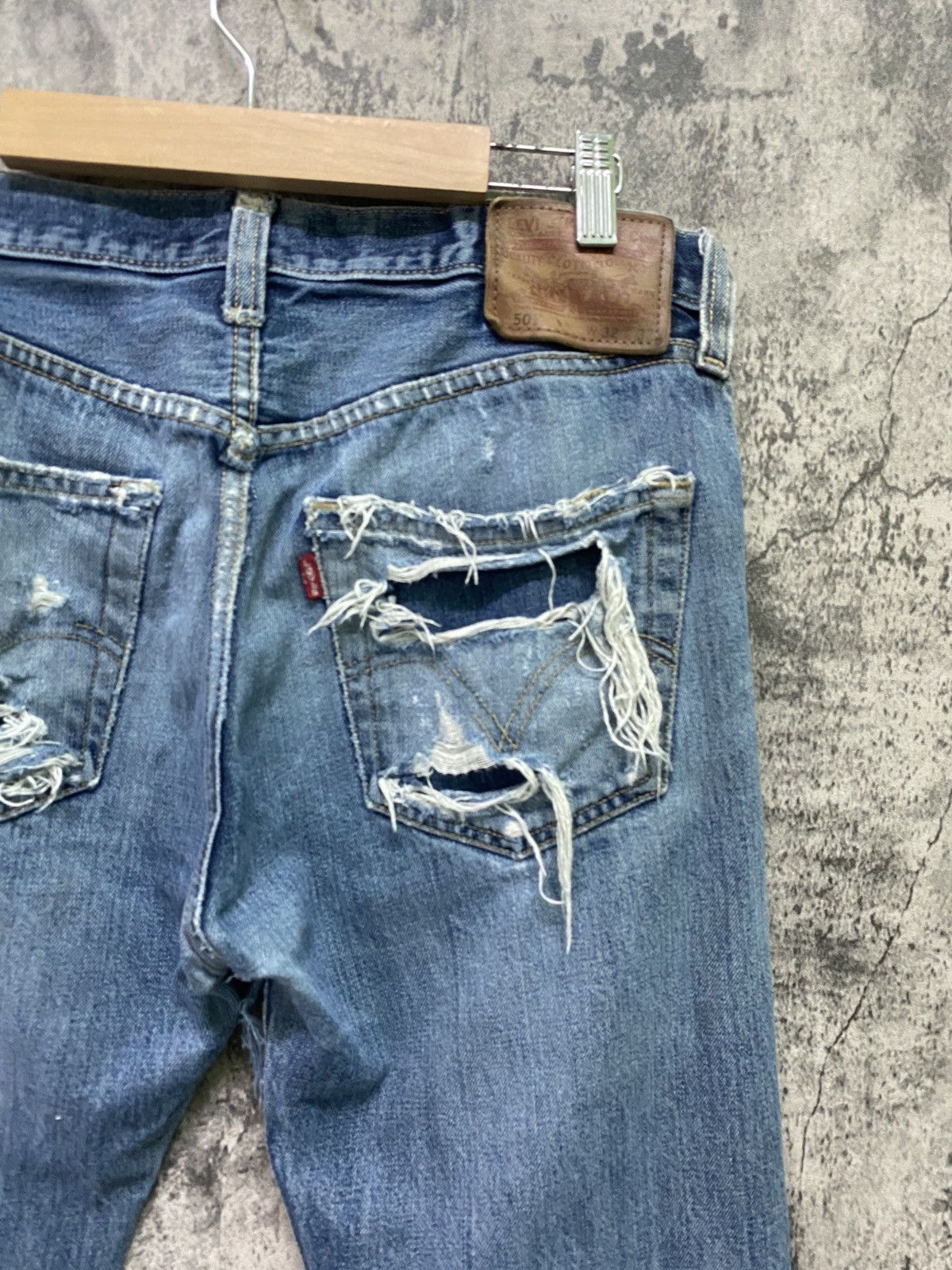 Levi's × Vintage Vintage Levi's 501 Super Distressed Jeans -L62 Size US 32 / EU 48 - 12 Thumbnail