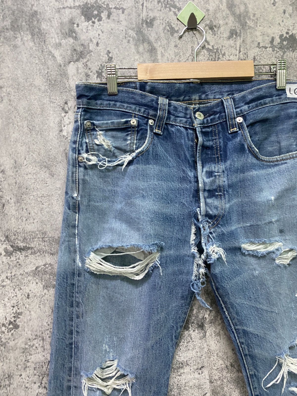 Levi's × Vintage Vintage Levi's 501 Super Distressed Jeans -L62 Size US 32 / EU 48 - 4 Thumbnail