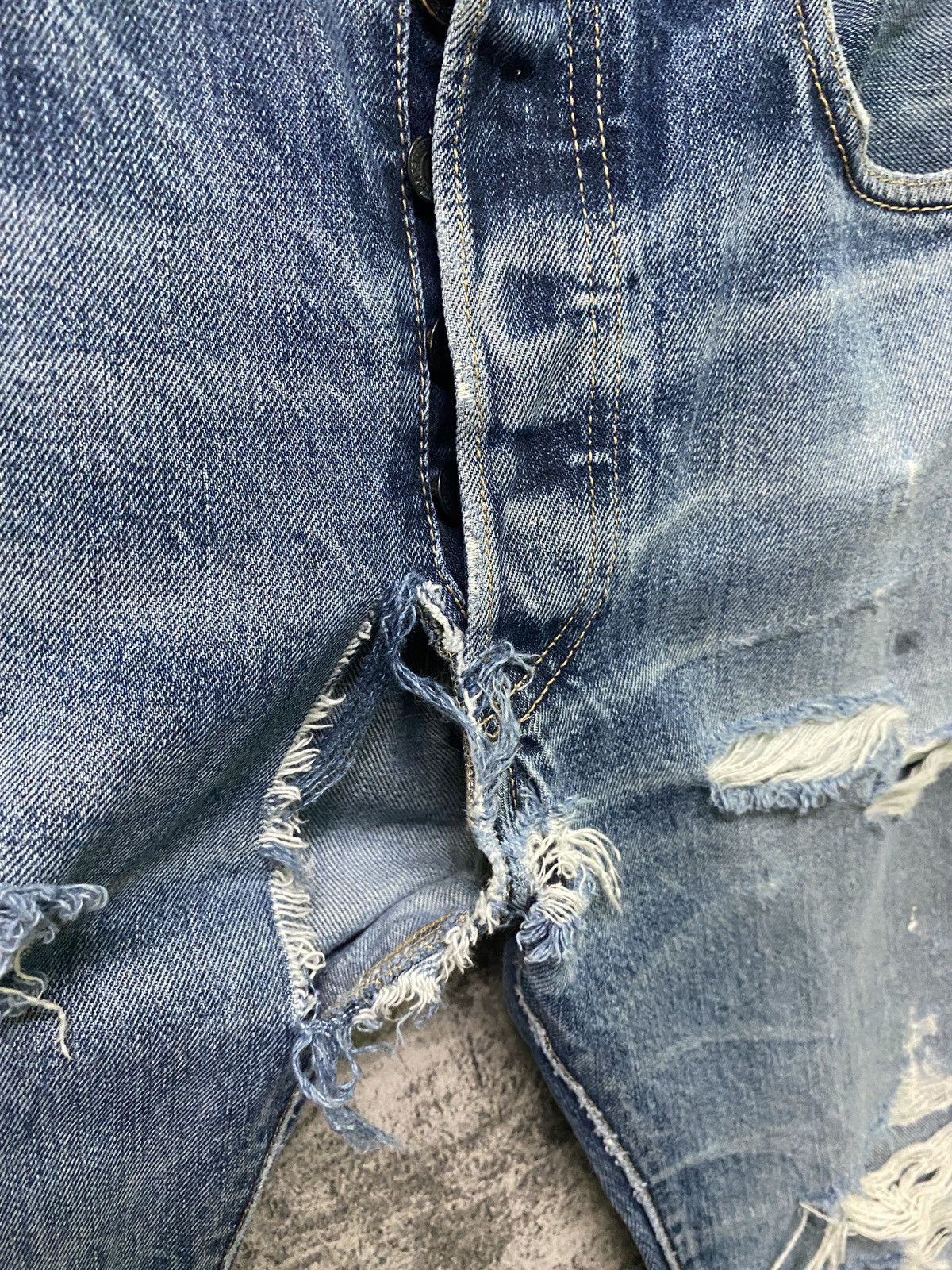 Levi's × Vintage Vintage Levi's 501 Super Distressed Jeans -L62 Size US 32 / EU 48 - 10 Thumbnail