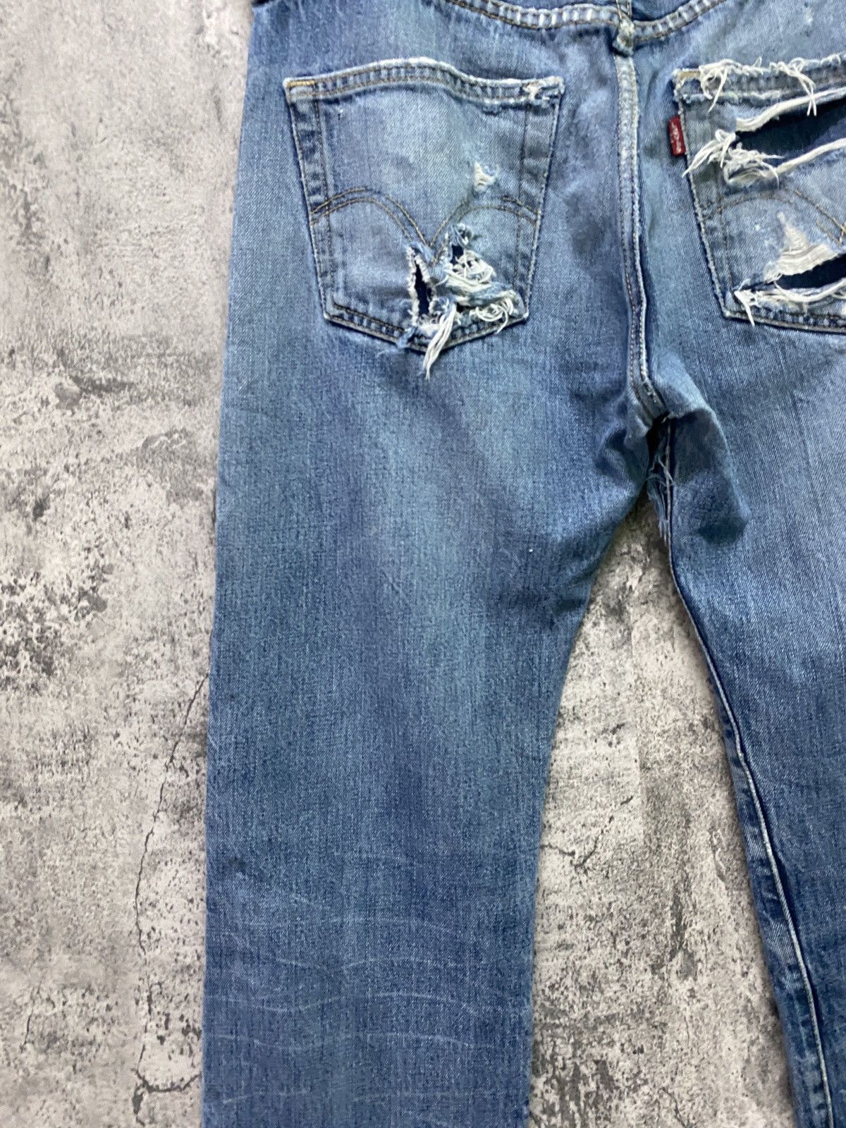 Levi's × Vintage Vintage Levi's 501 Super Distressed Jeans -L62 Size US 32 / EU 48 - 16 Thumbnail