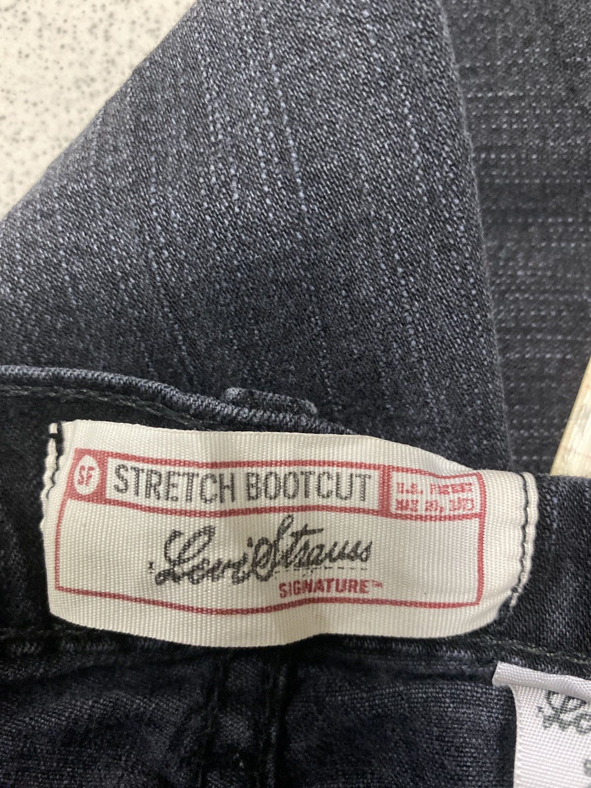 Levi's × Vintage LEVIS SIGNATURE Stretch Bootcut Flared Jeans -L35 Size US 30 / EU 46 - 13 Thumbnail