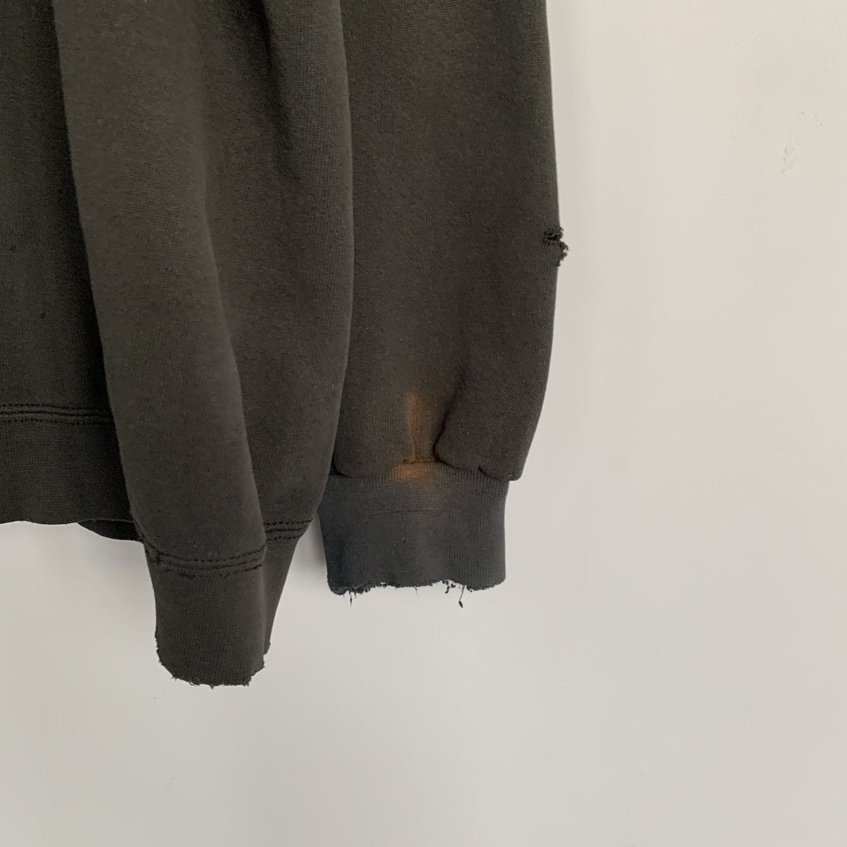 Nike NIKE Spell Out Sweatshirt 90s Sweater Gray Distressed Size US XL / EU 56 / 4 - 5 Thumbnail