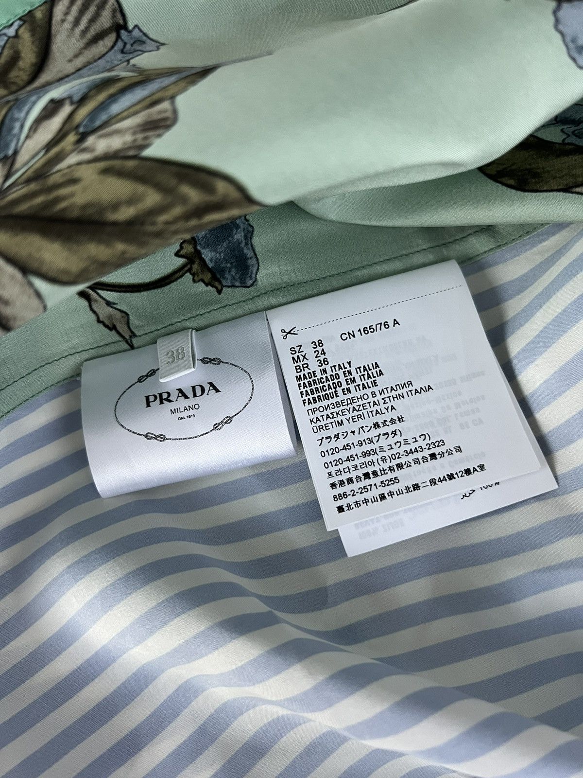 Prada Double Match silk shirt Size US M / EU 48-50 / 2 - 7 Thumbnail
