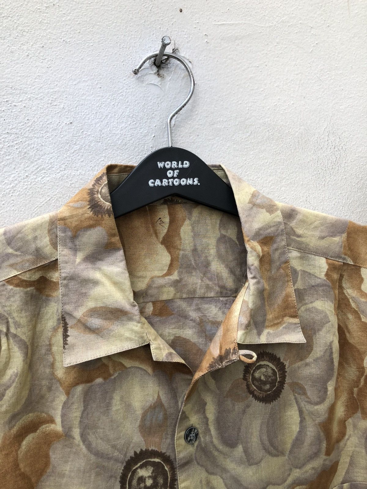 Lancel 90s Lancel Paris Psychedelic Flowers Linen Hawaiian Shirt Size US L / EU 52-54 / 3 - 10 Thumbnail