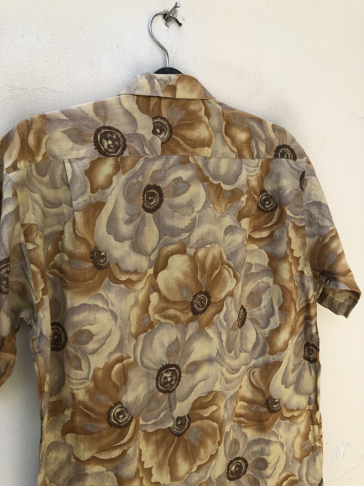 Lancel 90s Lancel Paris Psychedelic Flowers Linen Hawaiian Shirt Size US L / EU 52-54 / 3 - 8 Thumbnail