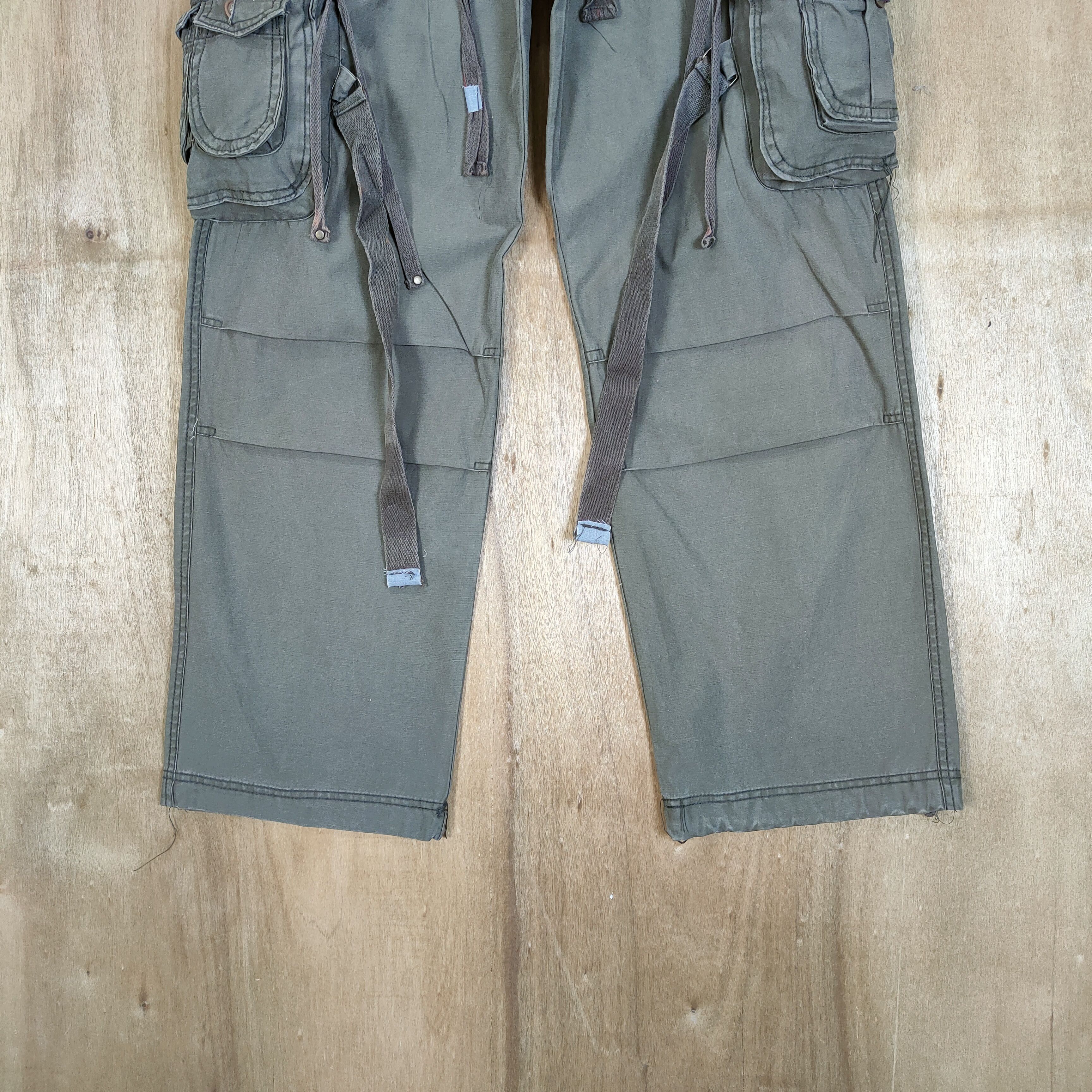 Japanese Brand × Seditionaries × Vintage VINTAGE GAME FADED BONDAGE CARGO PANTS Size US 34 / EU 50 - 3 Thumbnail