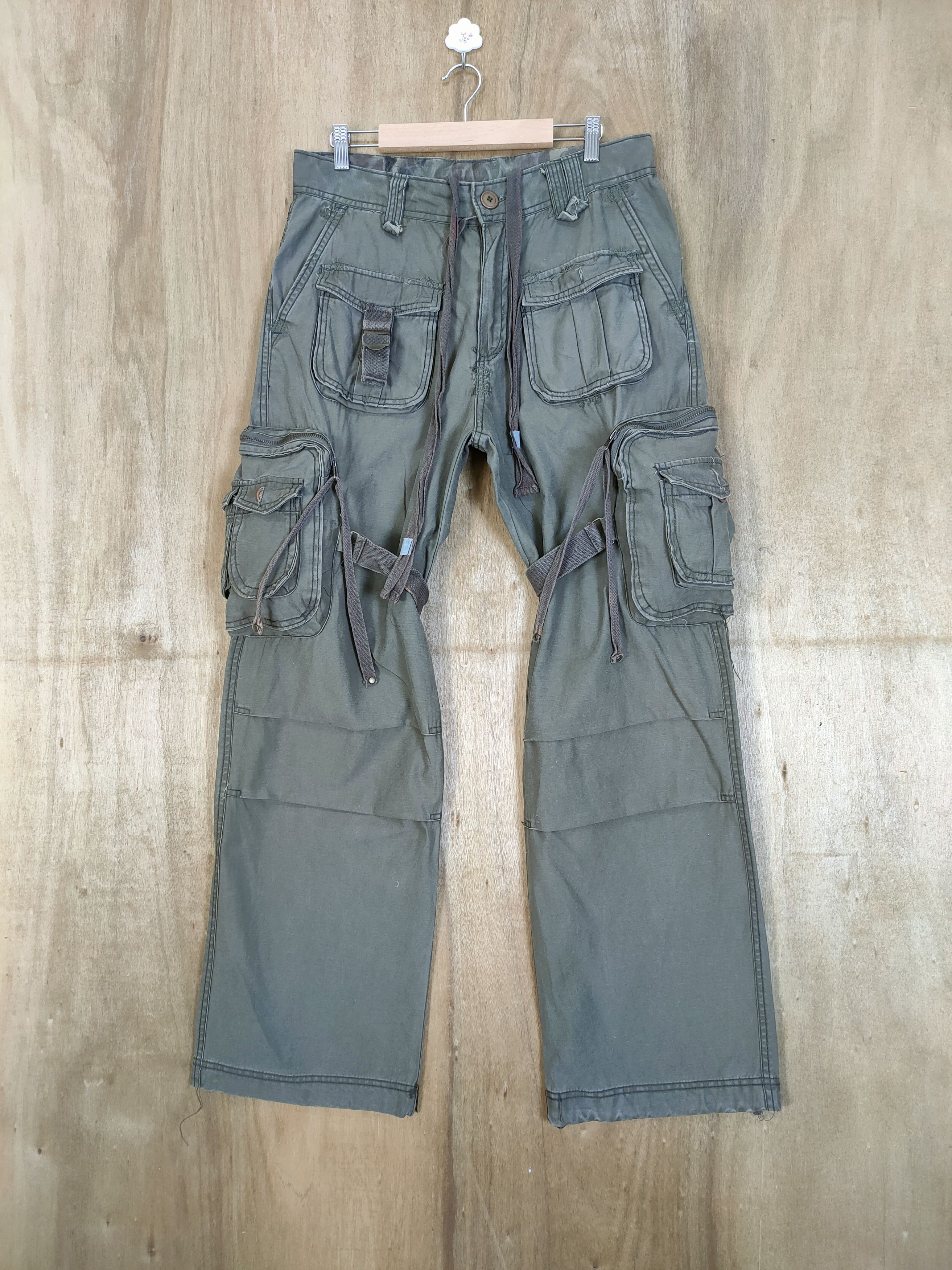 Japanese Brand × Seditionaries × Vintage VINTAGE GAME FADED BONDAGE CARGO PANTS Size US 34 / EU 50 - 4 Thumbnail