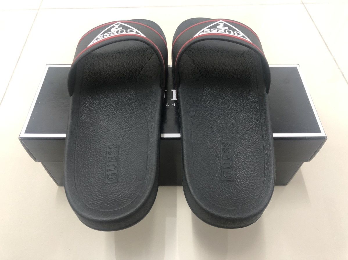 Guess Rare GUESS Embossed Triangle Logo Slide Sandals Size US 10 / EU 43 - 3 Thumbnail