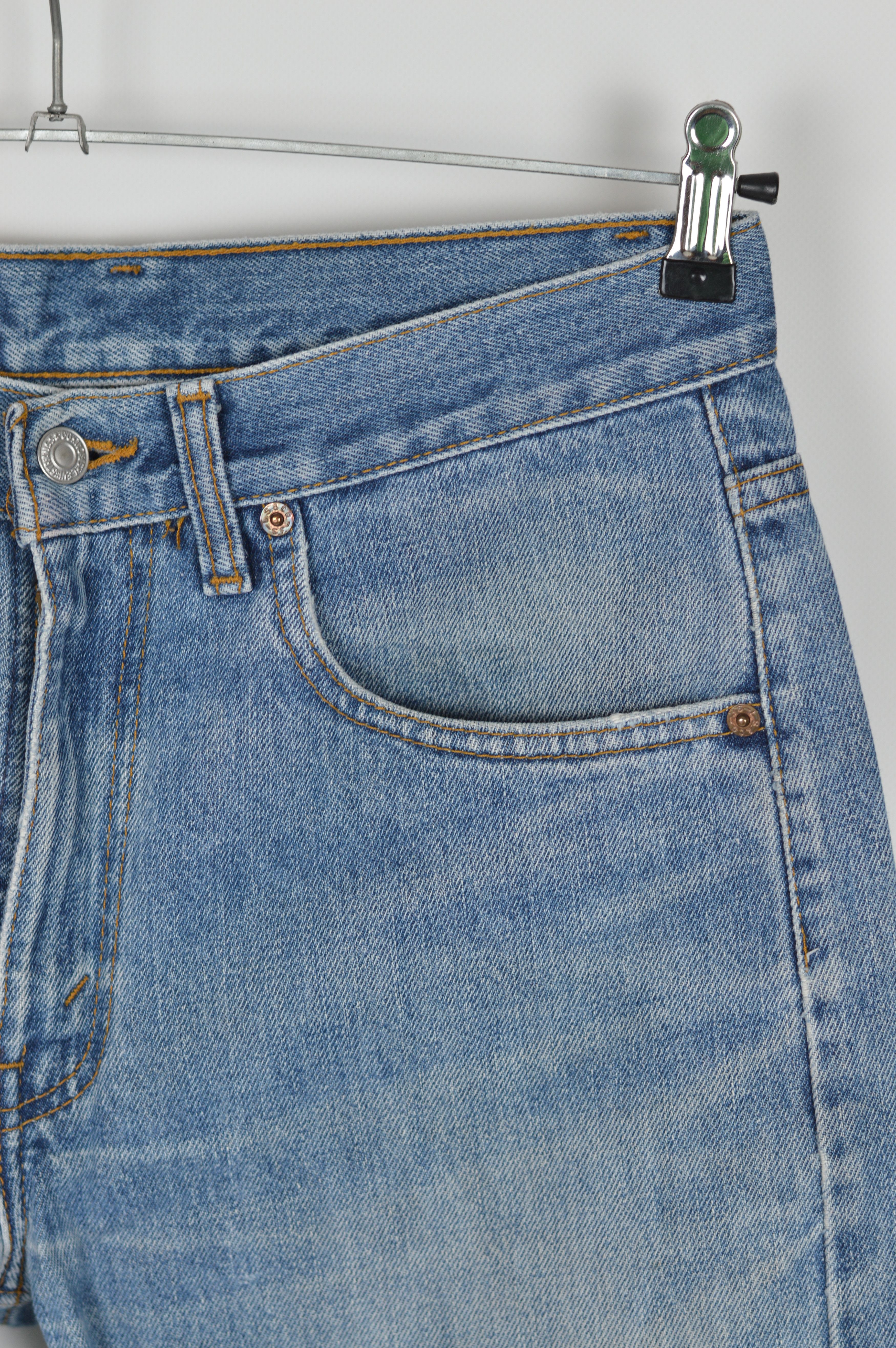 Levi's × Levi's Vintage Clothing × Vintage Vintage Levi's 505 Light Washed Blue Denim Jean Pant Size US 31 - 7 Thumbnail