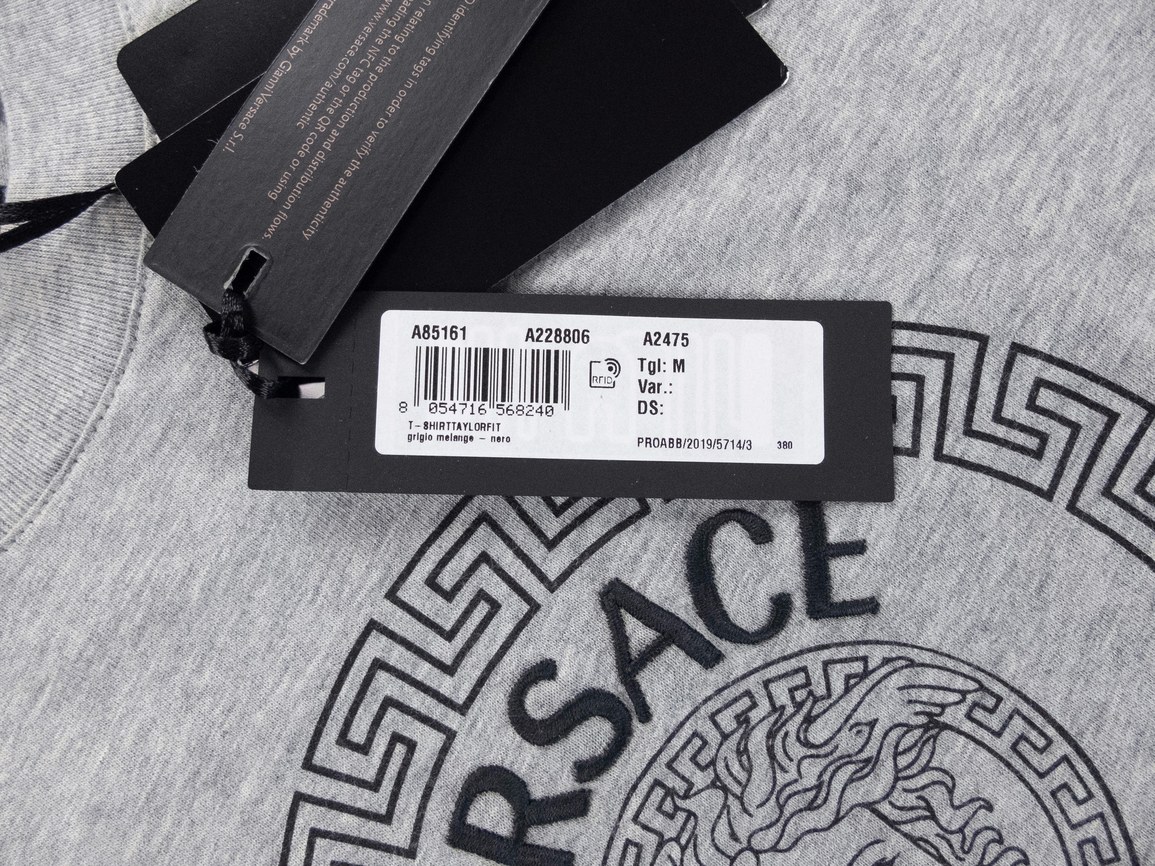 Versace VERSACE gray Medusa print Milano t-shirt - Medium Size US M / EU 48-50 / 2 - 6 Thumbnail